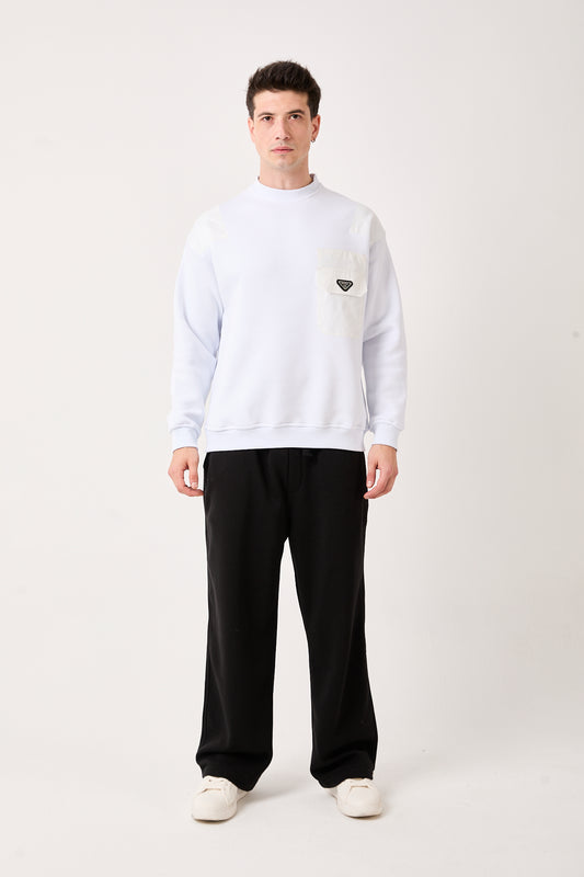 X-1002 Oversized Sweatshirt with Zipped Pocket – White | 3-Thread Brushed Fleece