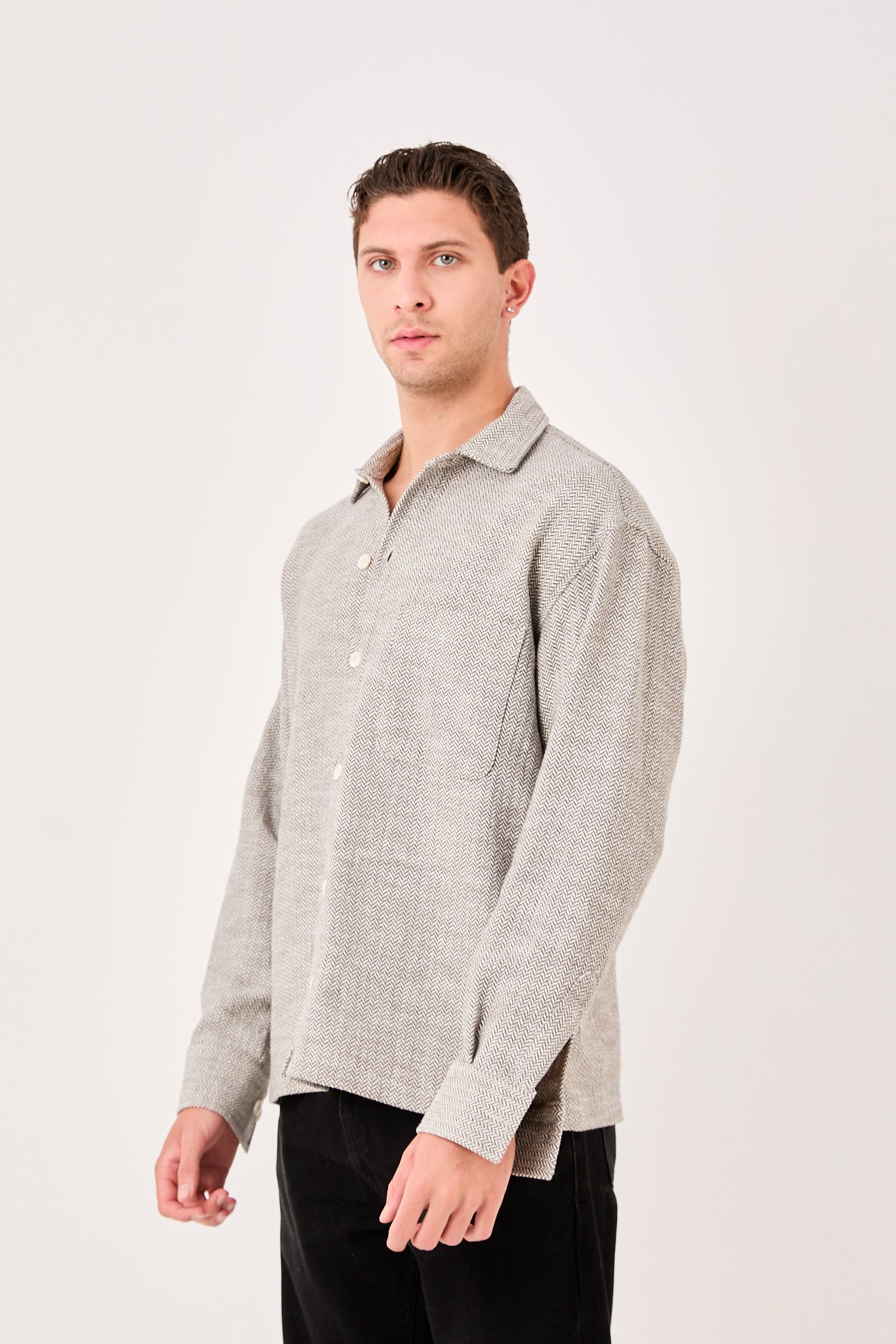 X-001 Men’s Light Grey Herringbone Weave Shirt – Regular Fit