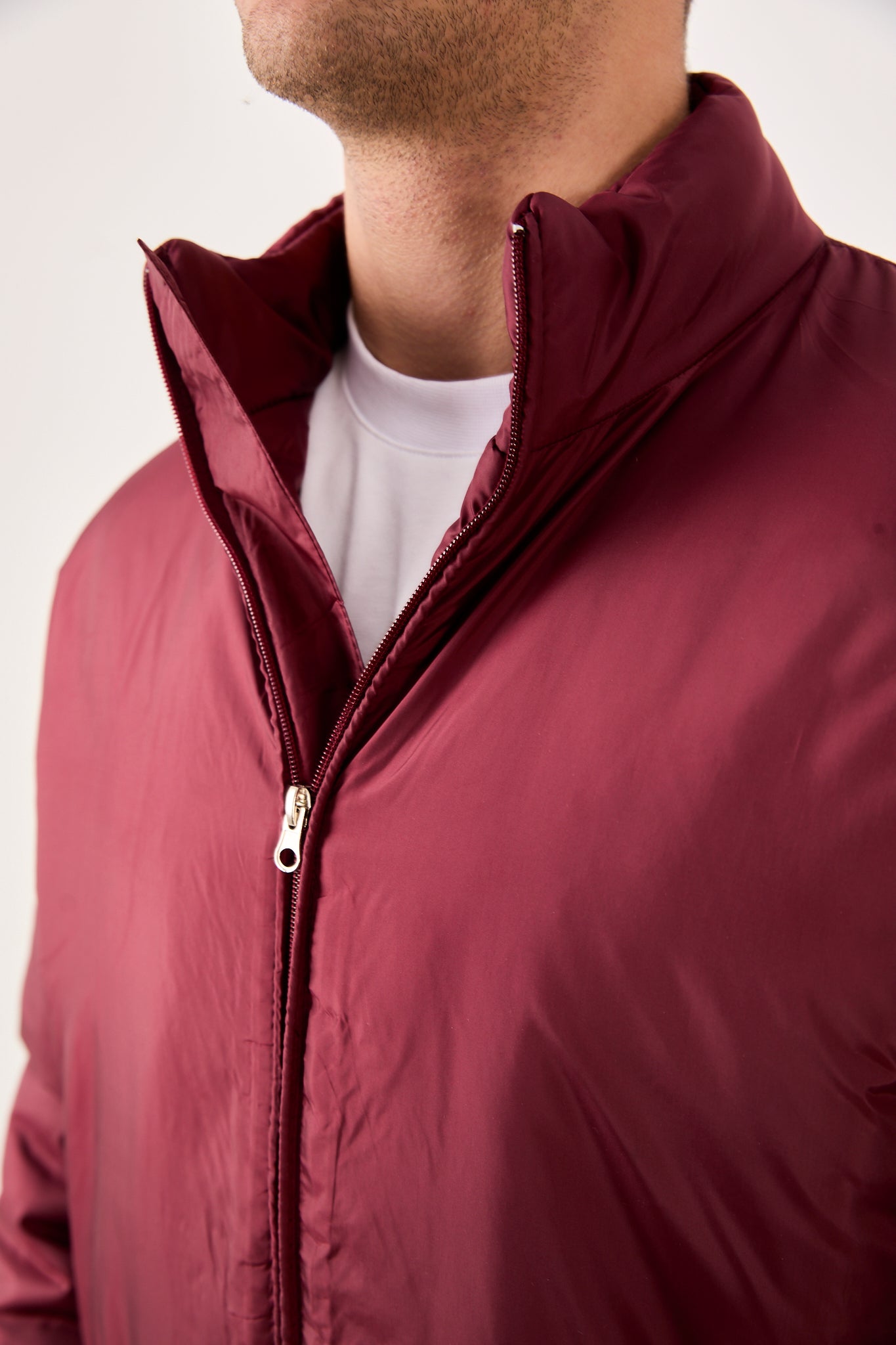 X-2009 Mens Lightweight Puffer Jacket Burgundy Zip Front Stand Collar Elastic Hem