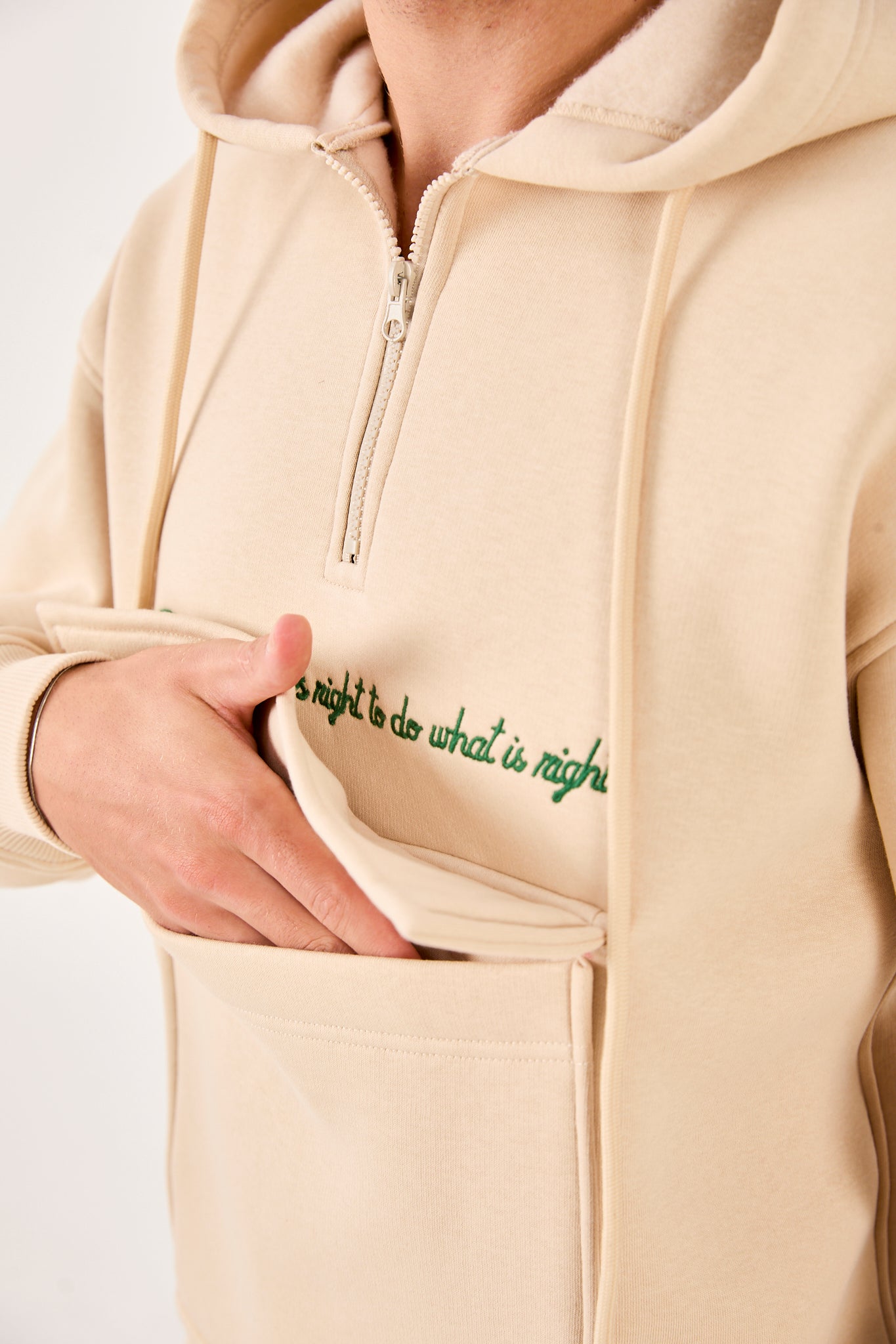 X-4005 Men’s Hoodie in BEIGE – Oversized Fit, Fleece Inside, Half-Zip, Kangaroo Pocket