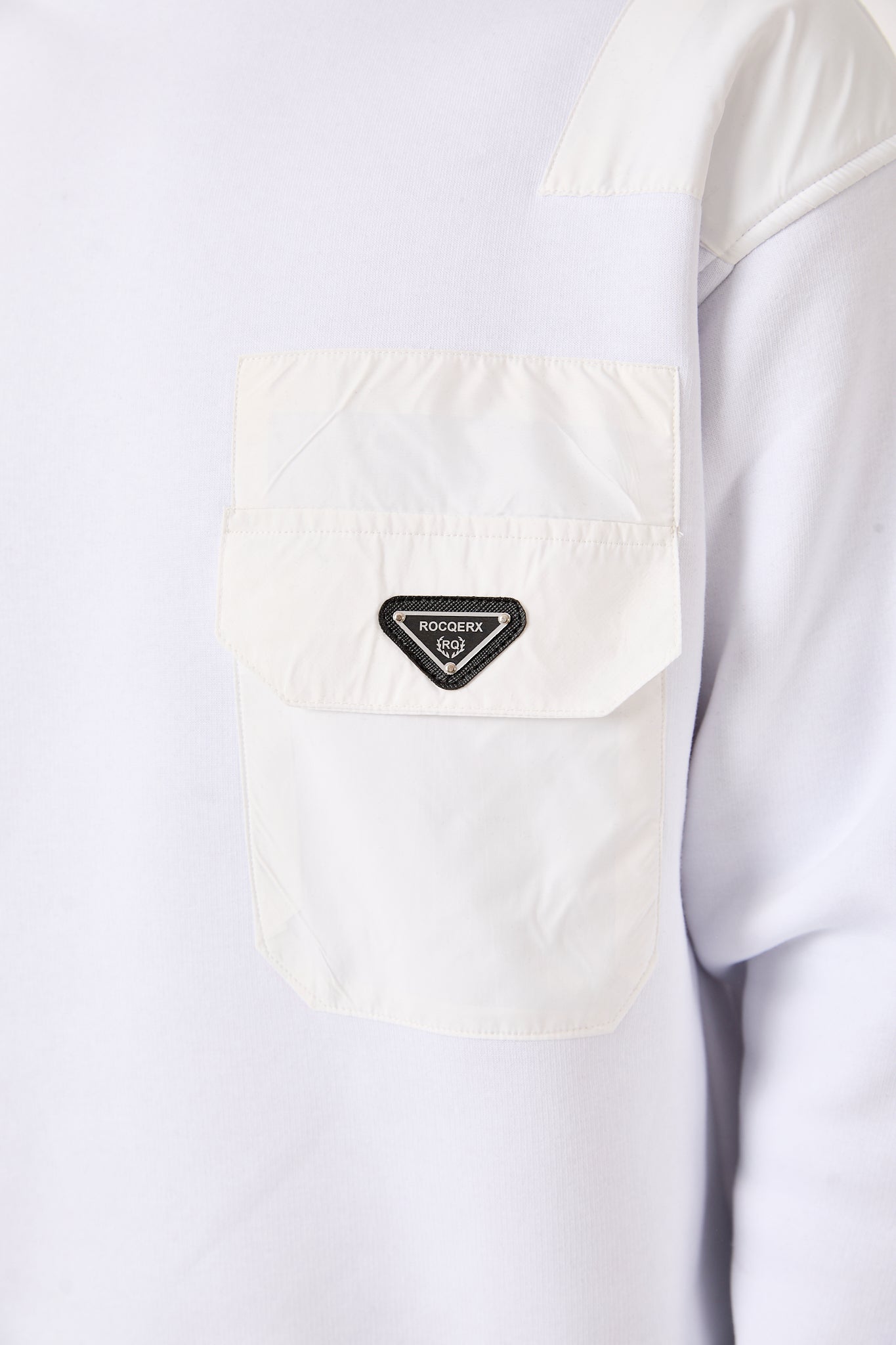 X-1002 Oversized Sweatshirt with Zipped Pocket – White | 3-Thread Brushed Fleece