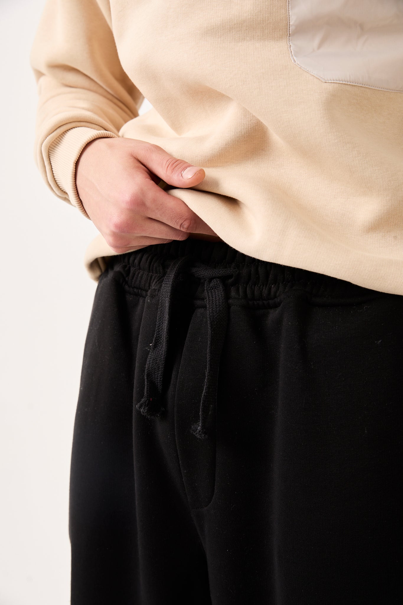 X-1001 Black Wide-Leg Sweatpants
