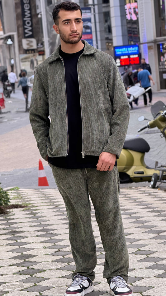 X-3002 Unisex Olive Green Velvet Tracksuit – Premium Zip-Up Jacket & Trousers Set