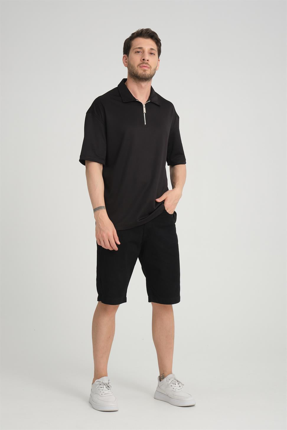 R-5812 Half-Placket Zipper Detail Scuba T-Shirt – Black
