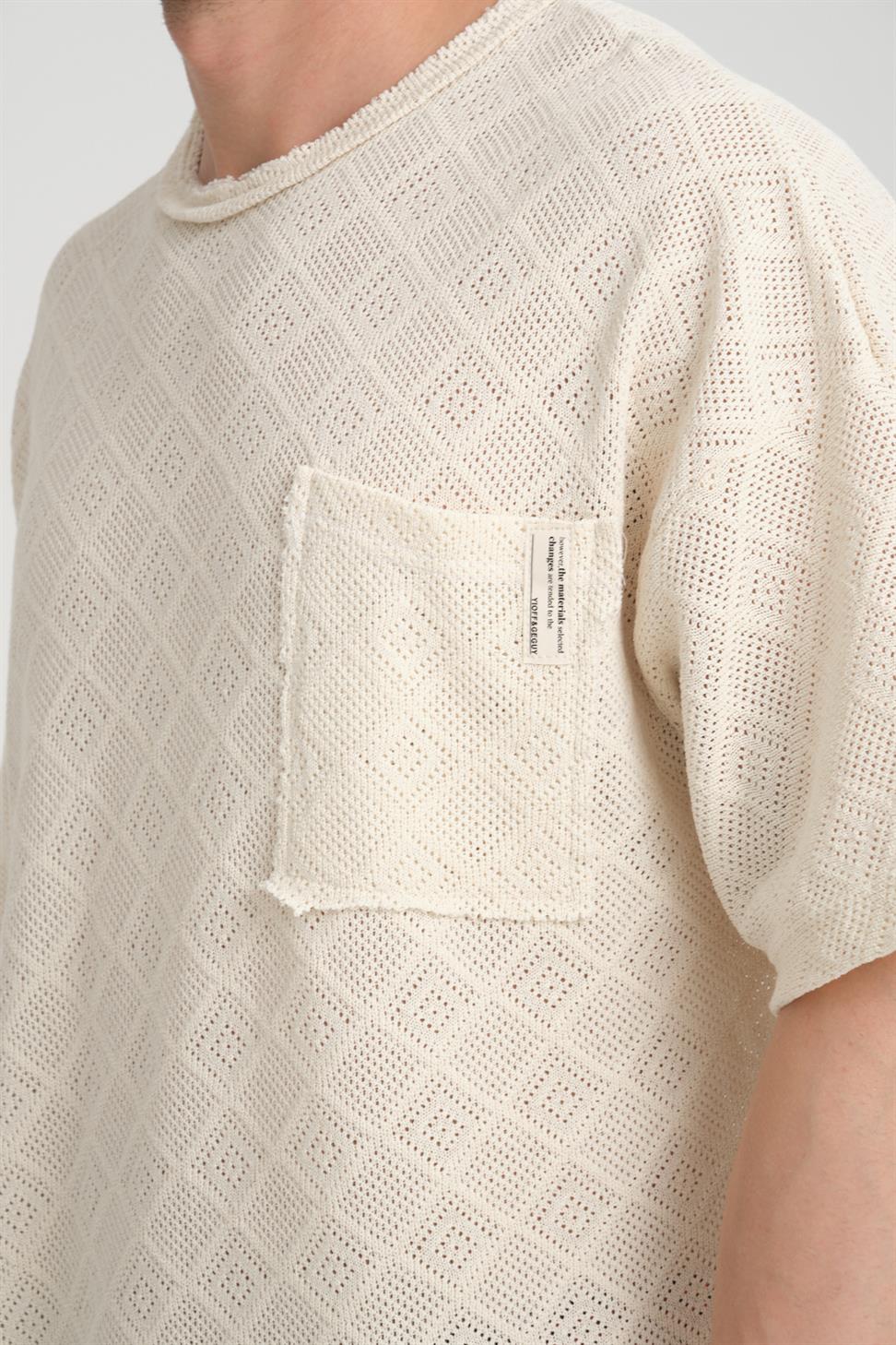 R-5832 Single Pocket Detail Knit T-Shirt