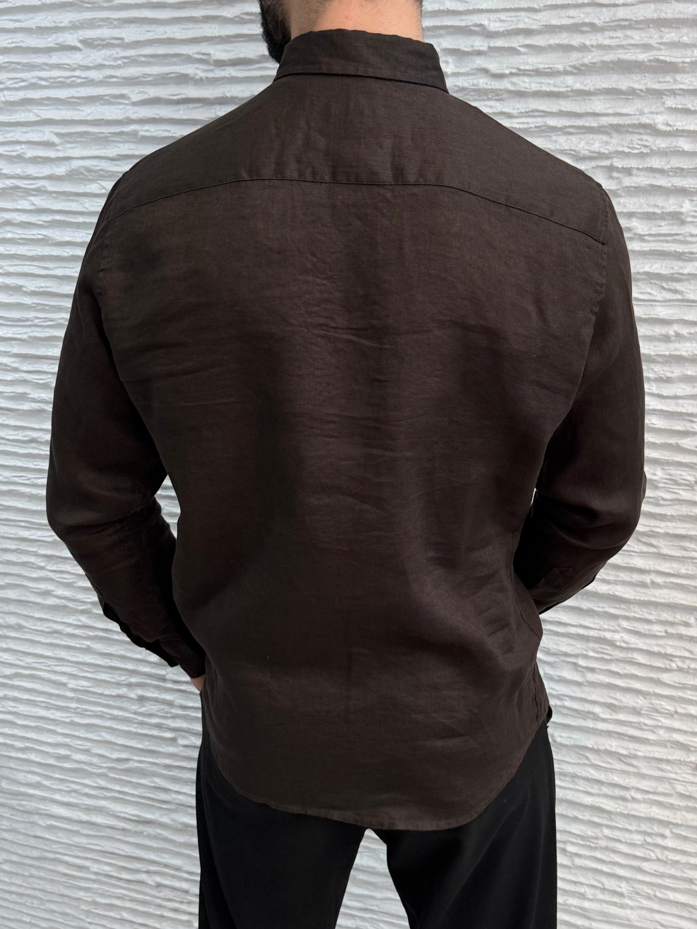 color:brown
