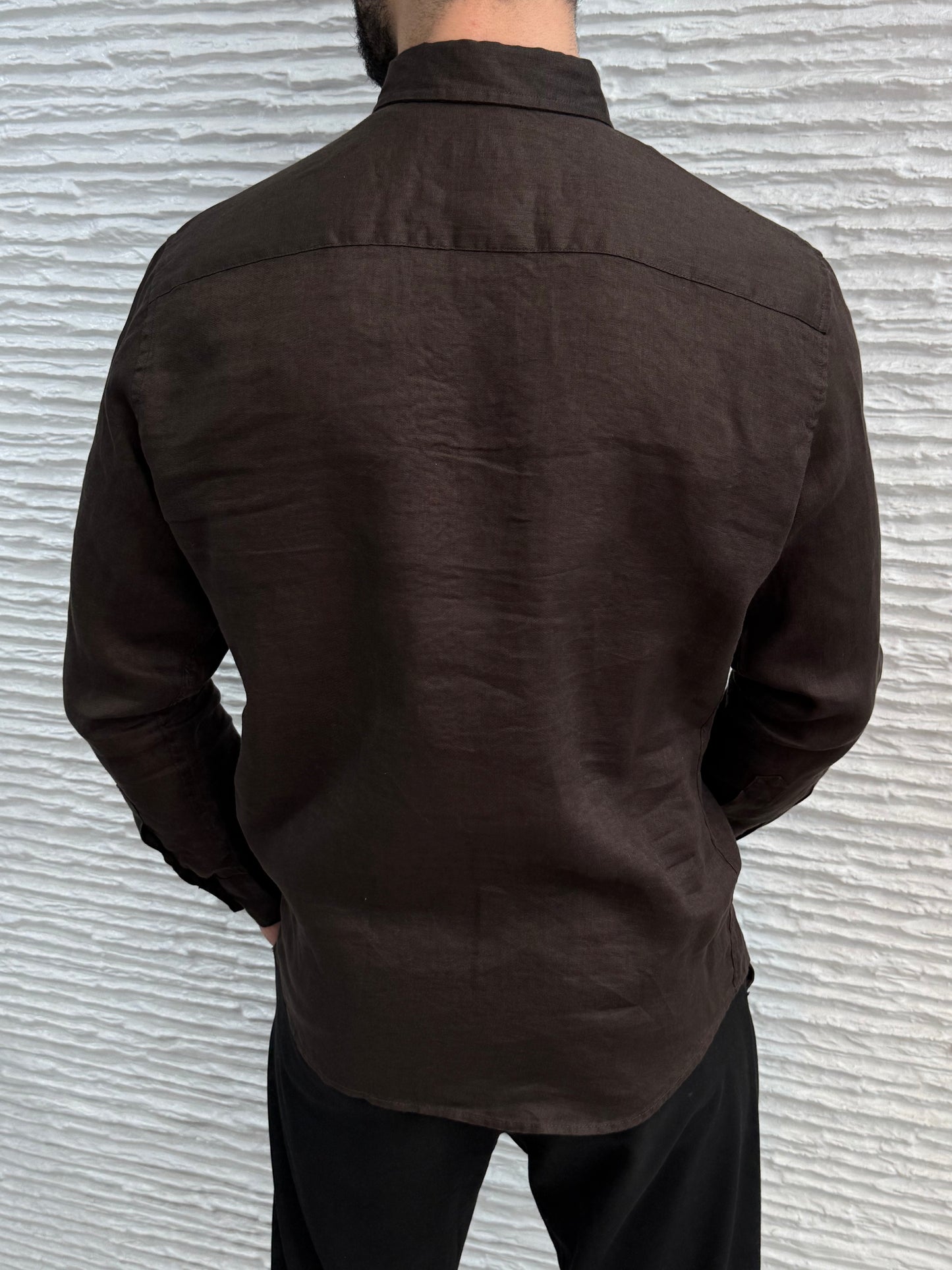 color:brown