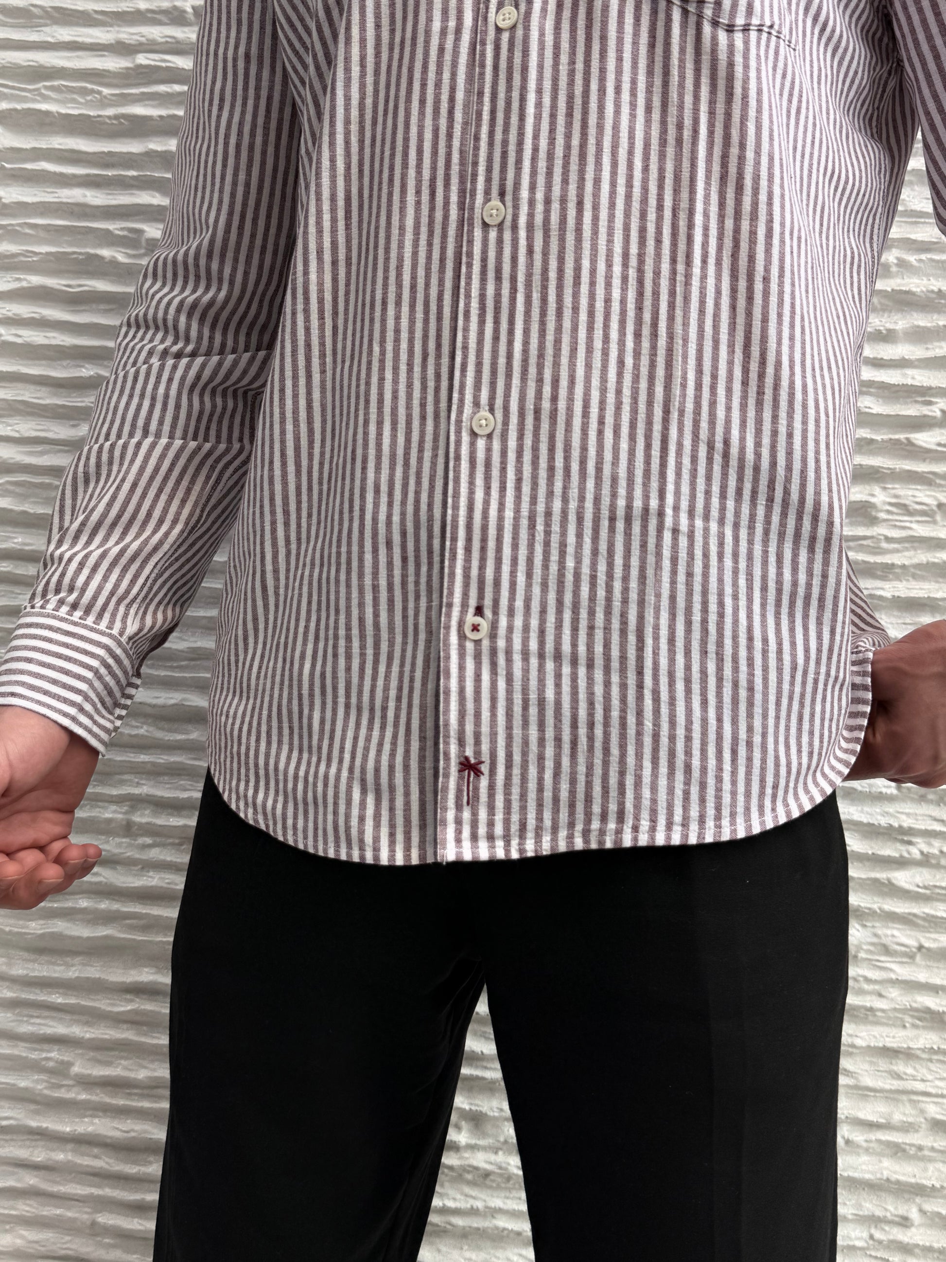 color:burgundy