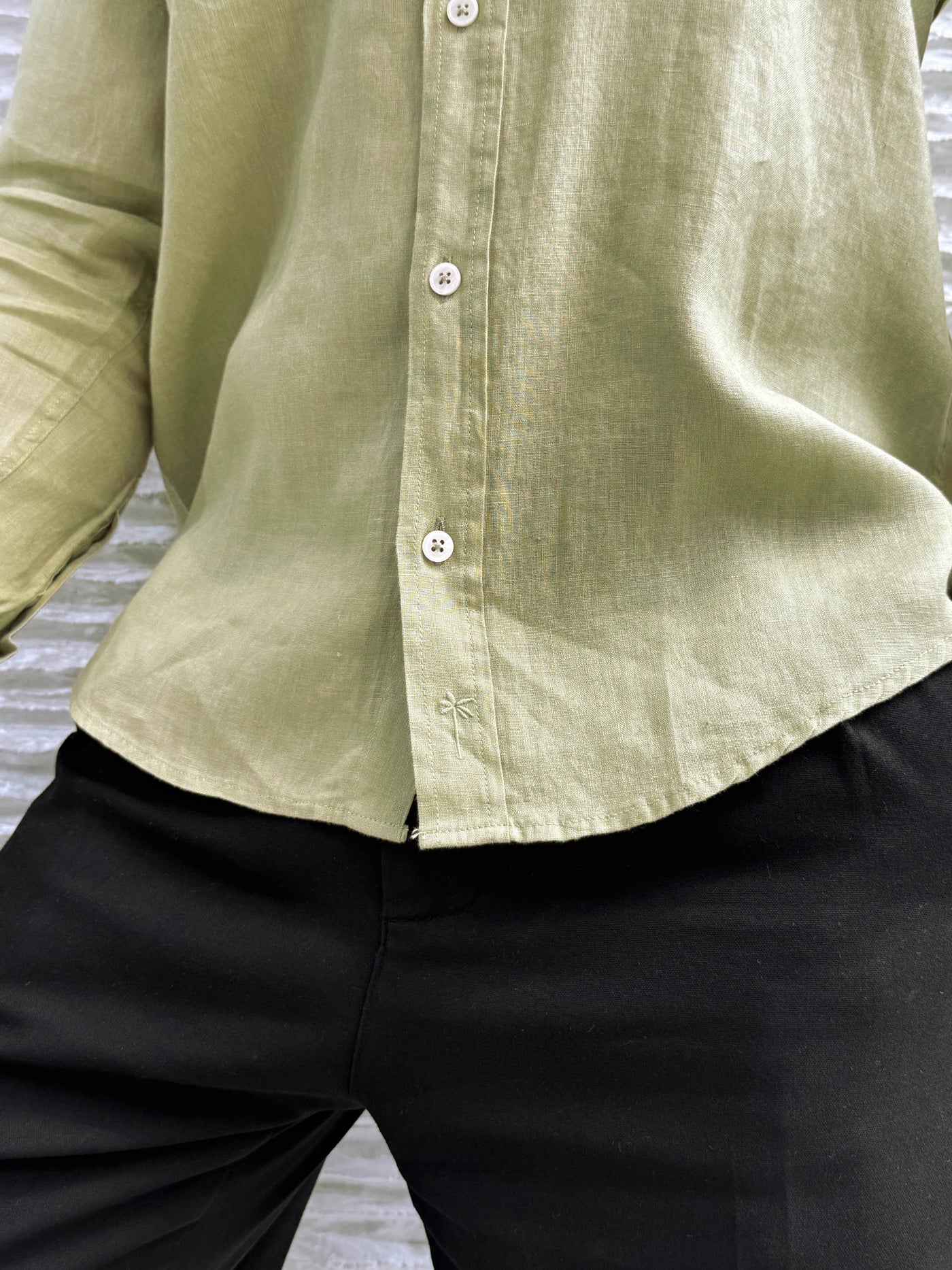 color:green