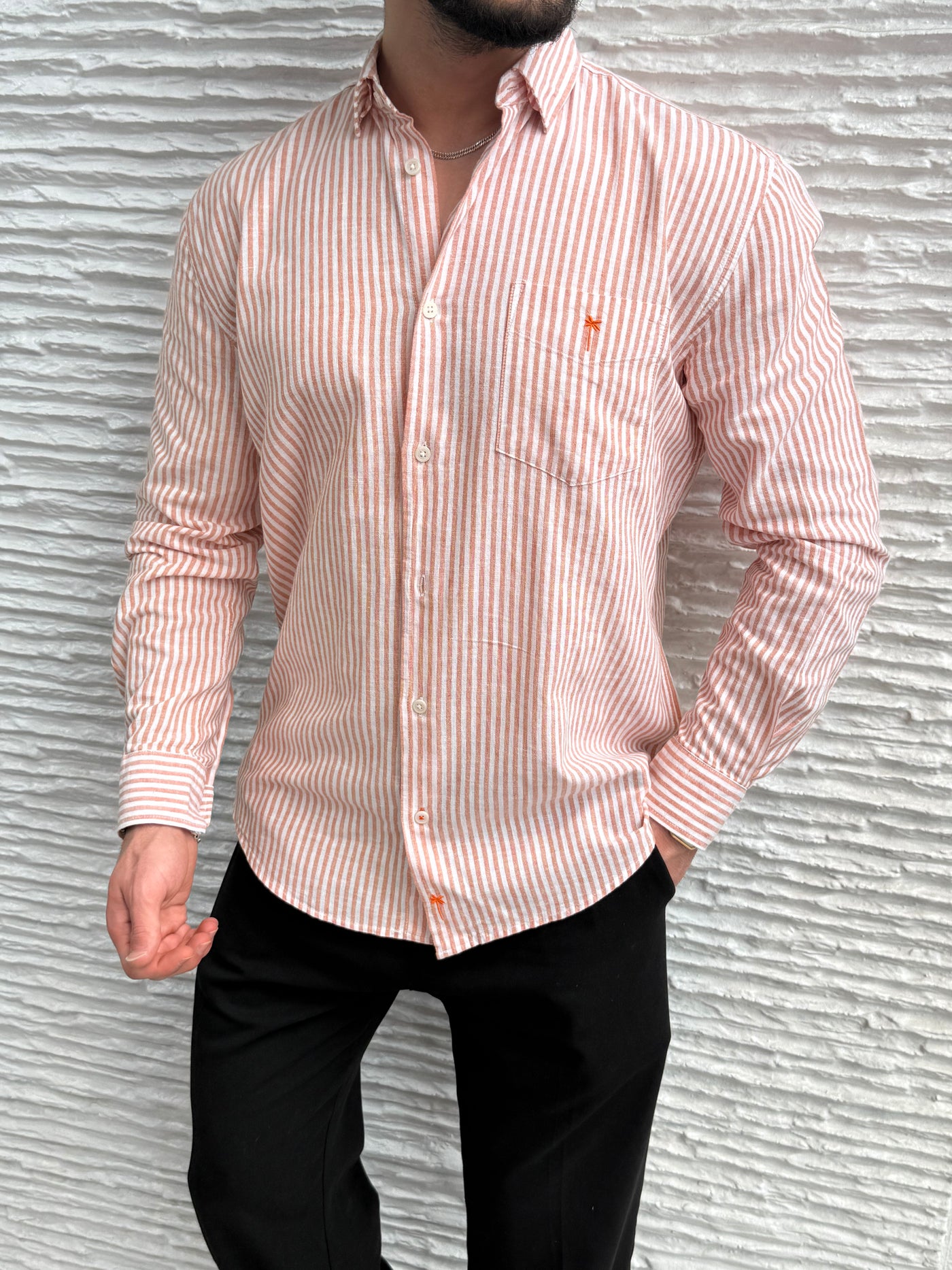 color:orange