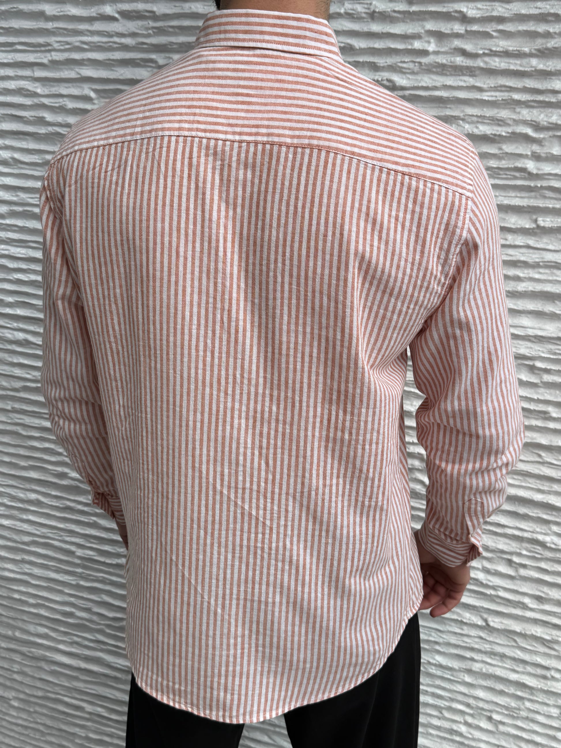 color:orange