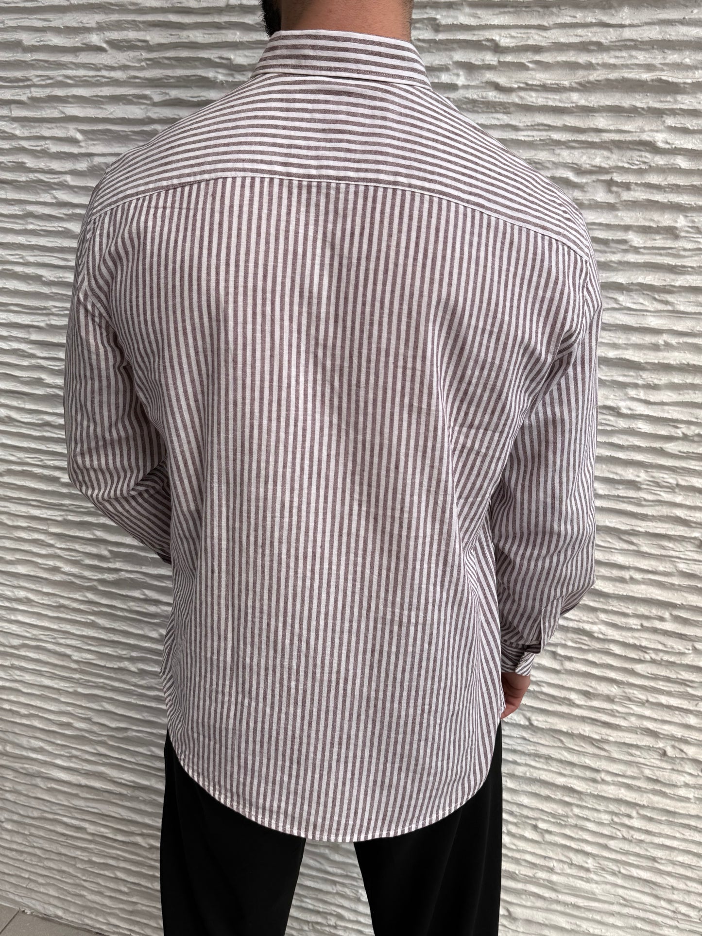 color:burgundy