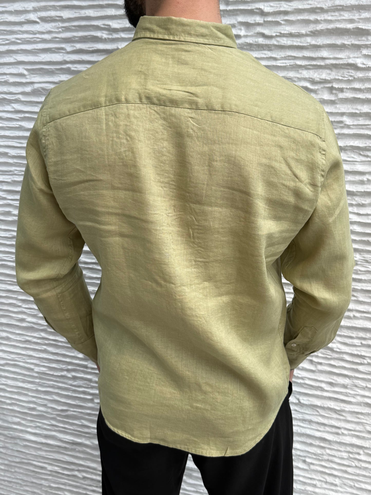 color:green
