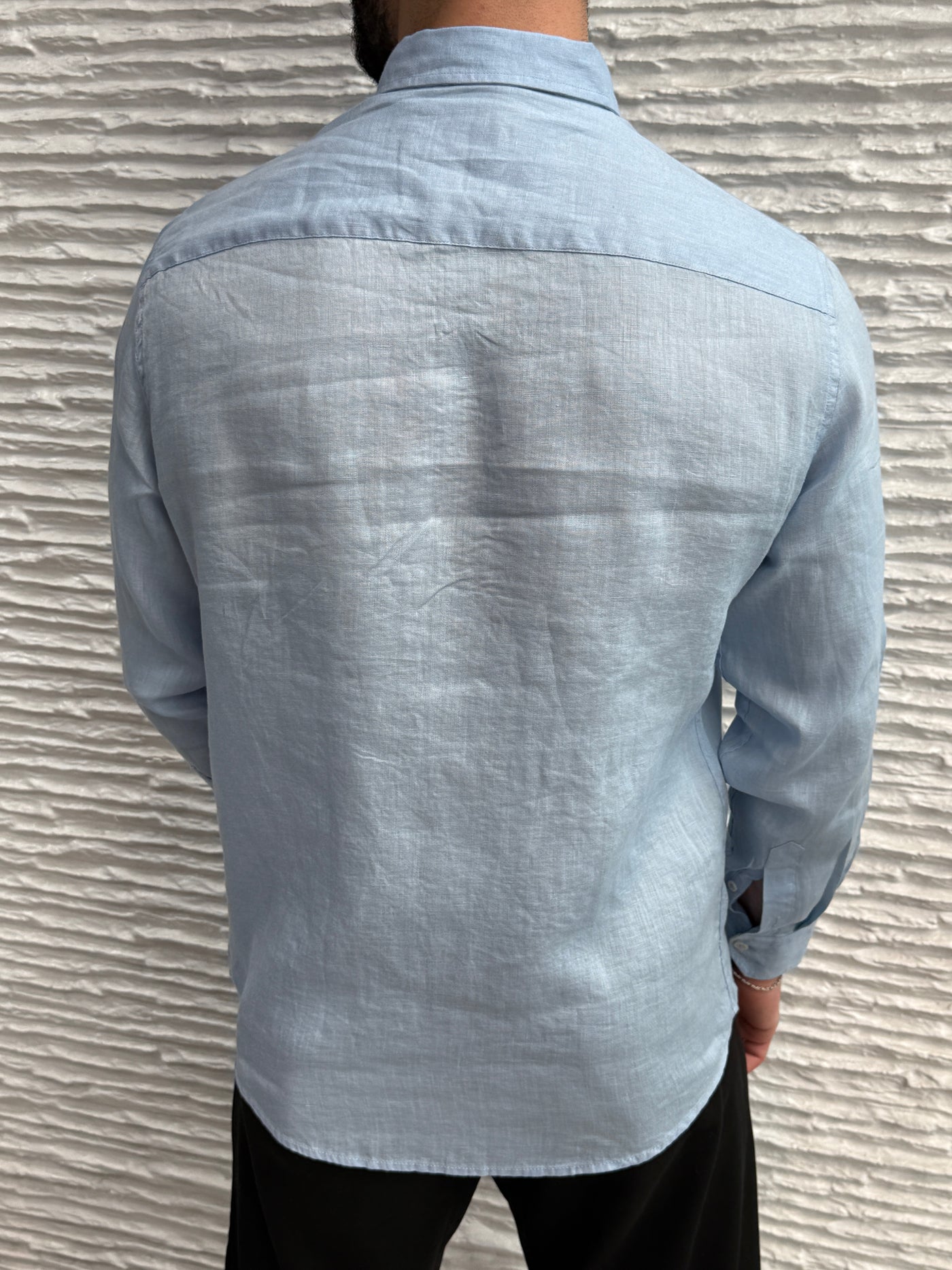 color:light blue