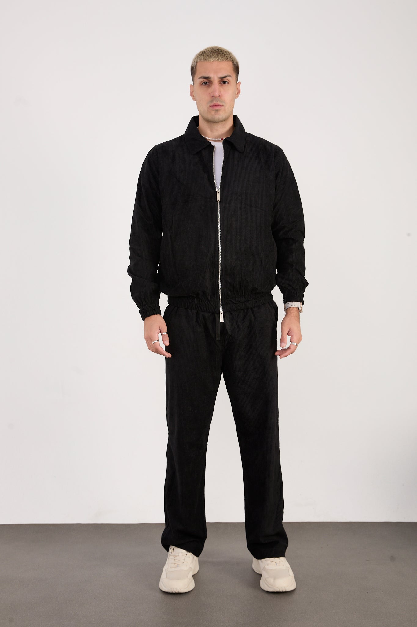 X-2037 Men’s Velour Zip Jacket & Matching Trousers Set – Black