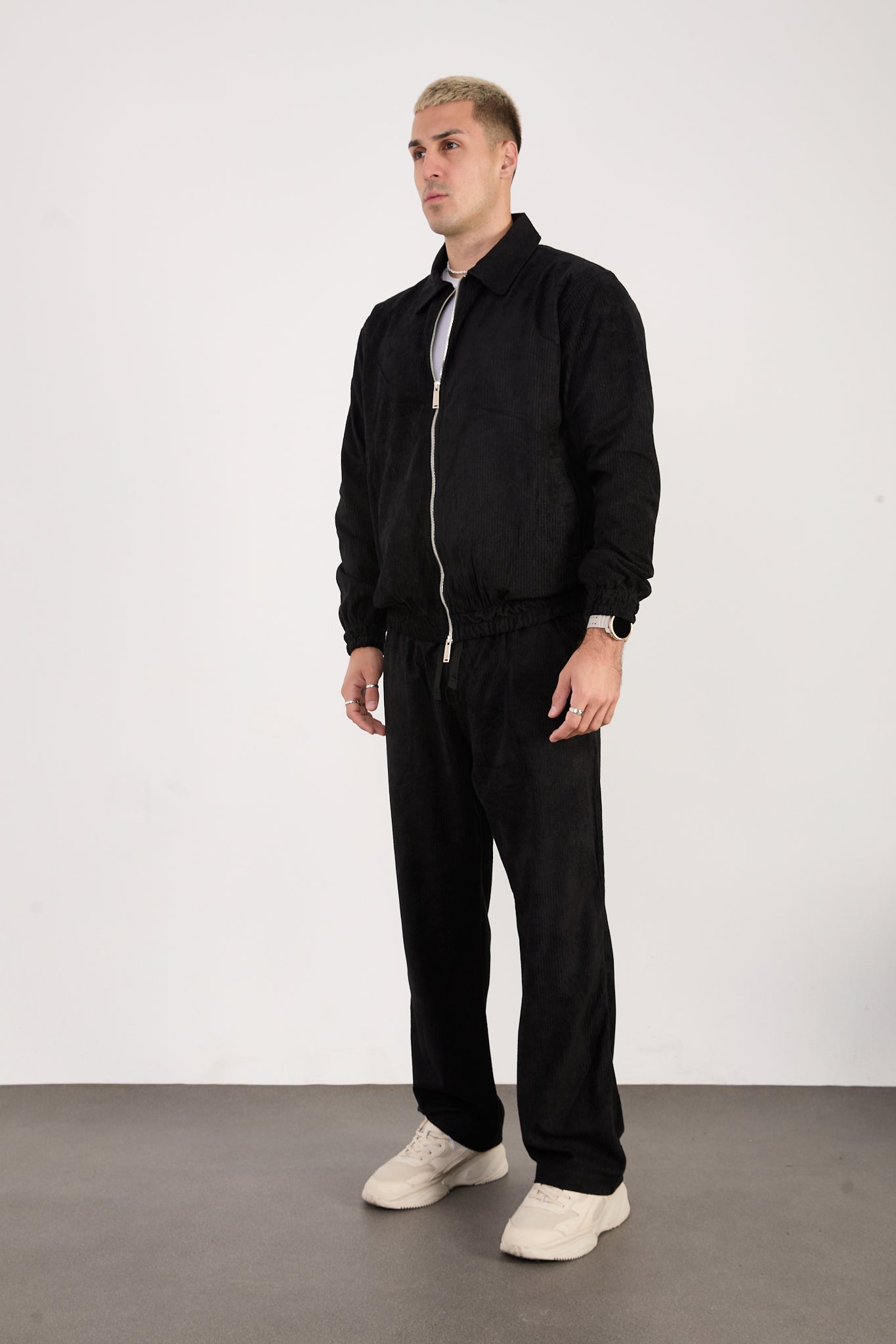 X-2037 Men’s Velour Zip Jacket & Matching Trousers Set – Black