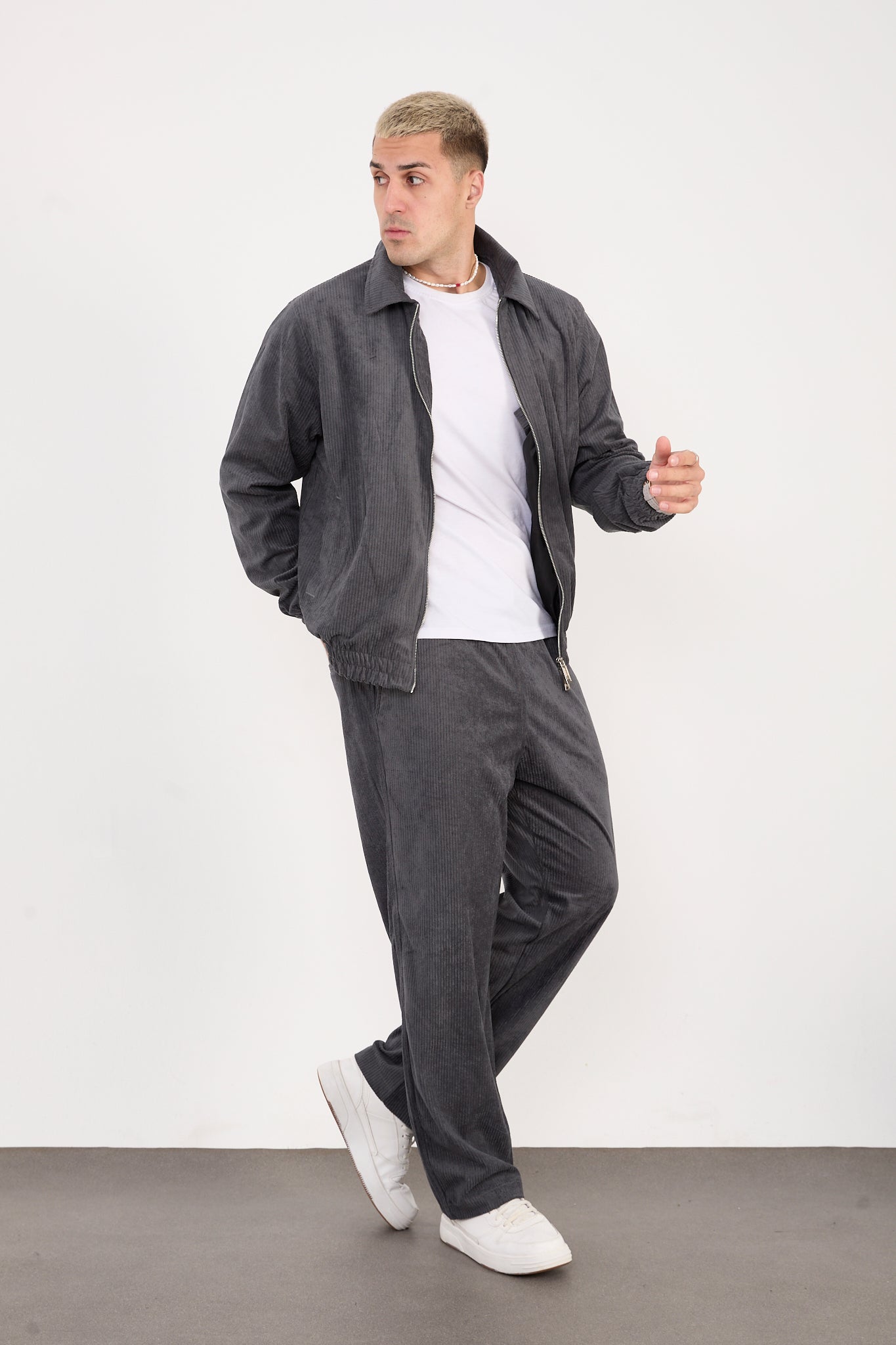 X-2037 Men’s Velour Zip Jacket & Matching Trousers Set – Grey
