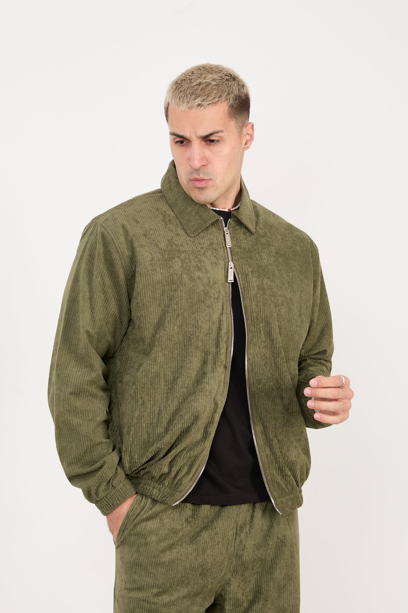 X-2037 Men’s Velour Zip Jacket & Matching Trousers Set – Olive