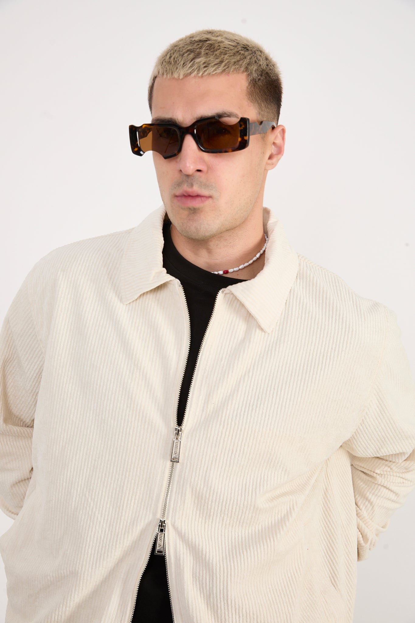 X-2037 Men’s Velour Zip Jacket & Matching Trousers Set – Cream