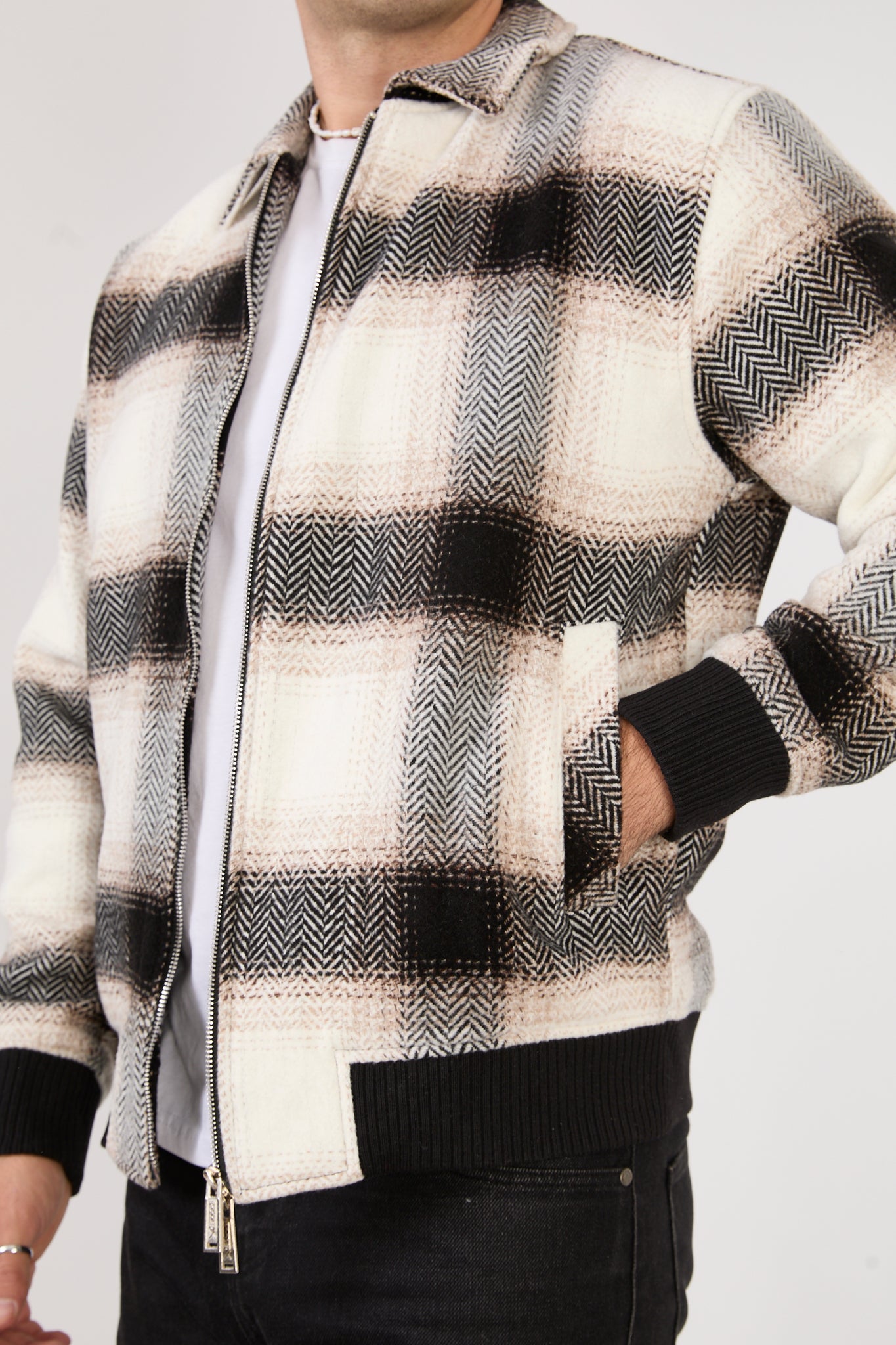 X-2038 Men’s Knit Plaid Bomber Jacket – Cream Brown Check