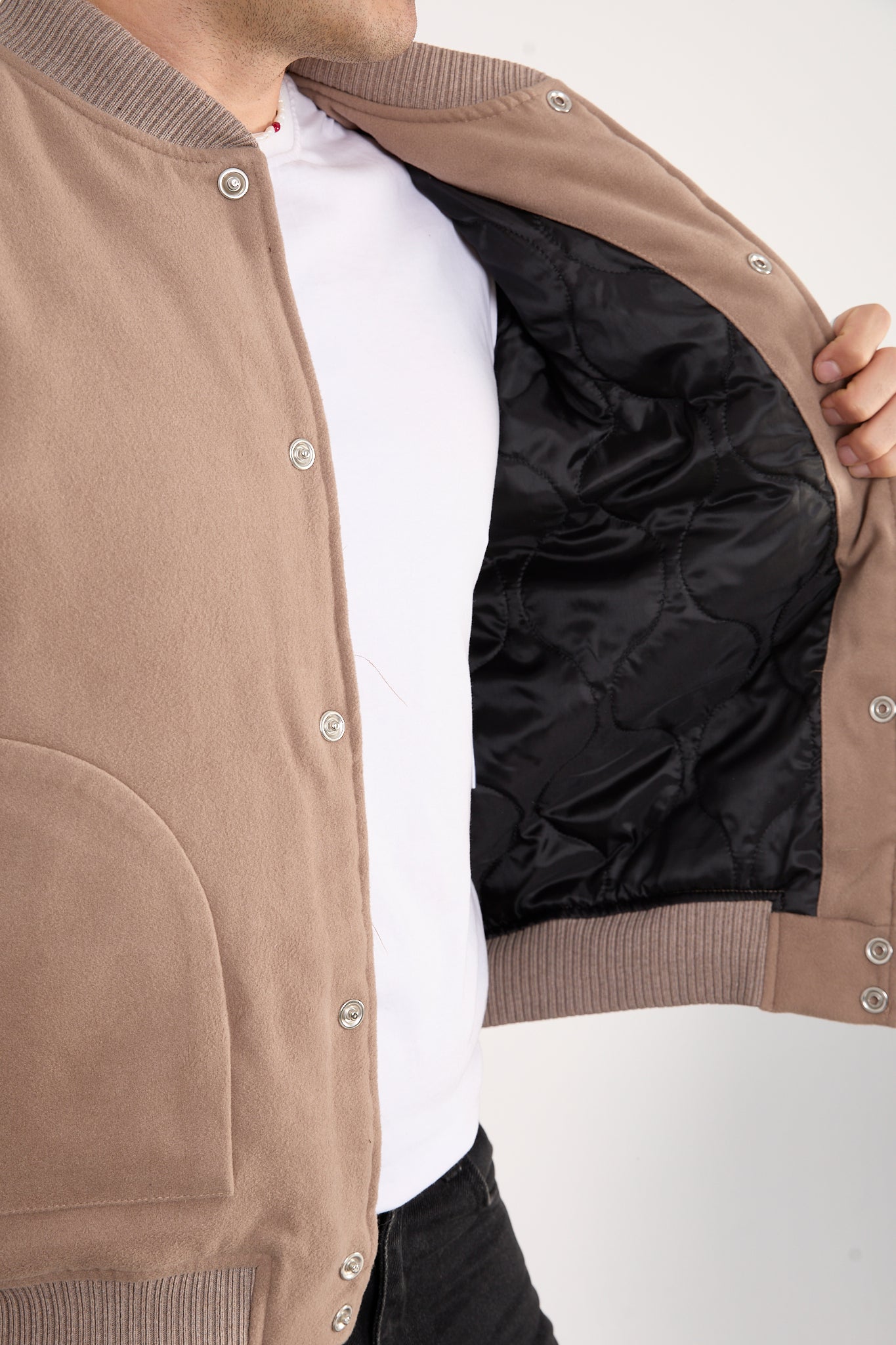 X-2026 Men’s Beige Wool-Blend Bomber Jacket – Classic Button-Up Style