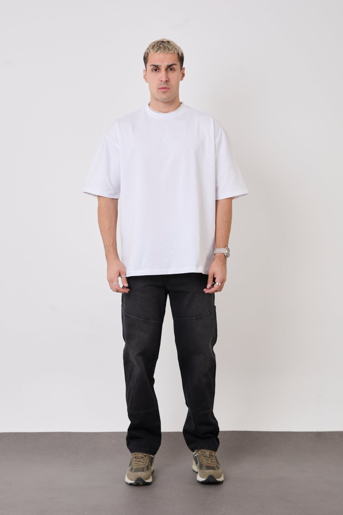 T-3009-2 Men’s Black Utility Pocket Jeans – Relaxed Straight Fit