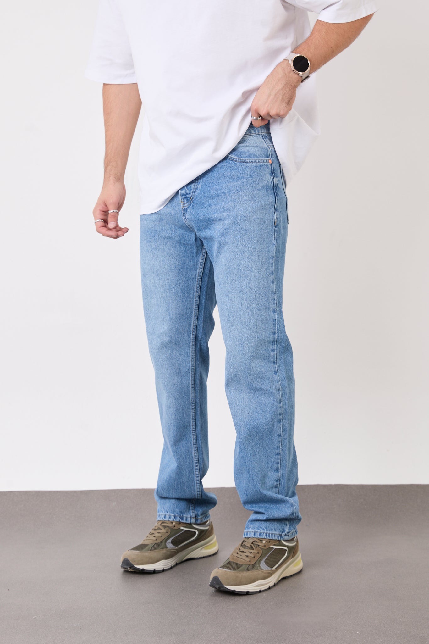 T-2608 Men’s Baggy Fit Jeans – Light Blue