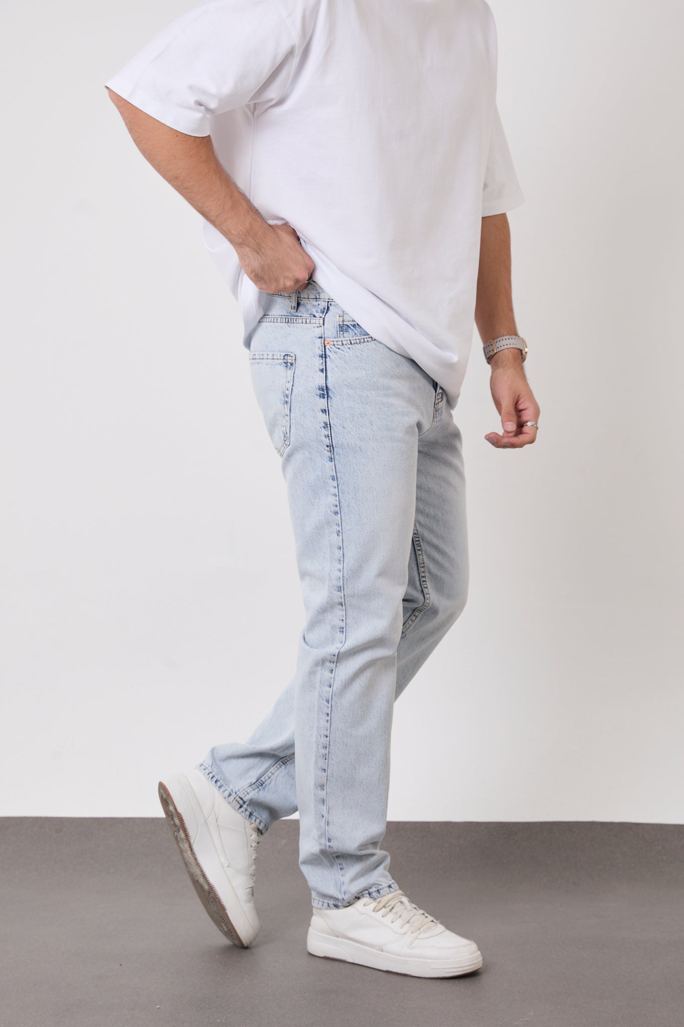 T-2445 Men’s Light Blue Straight Jeans – Everyday Casual Fit