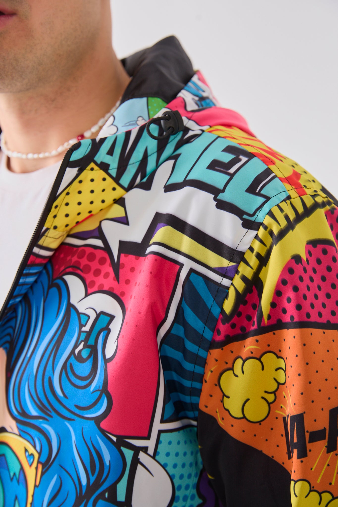 R-1919 Unısex Comic Style Printed Windbreaker – Lightweight Hooded Pop Art Rain Jacket