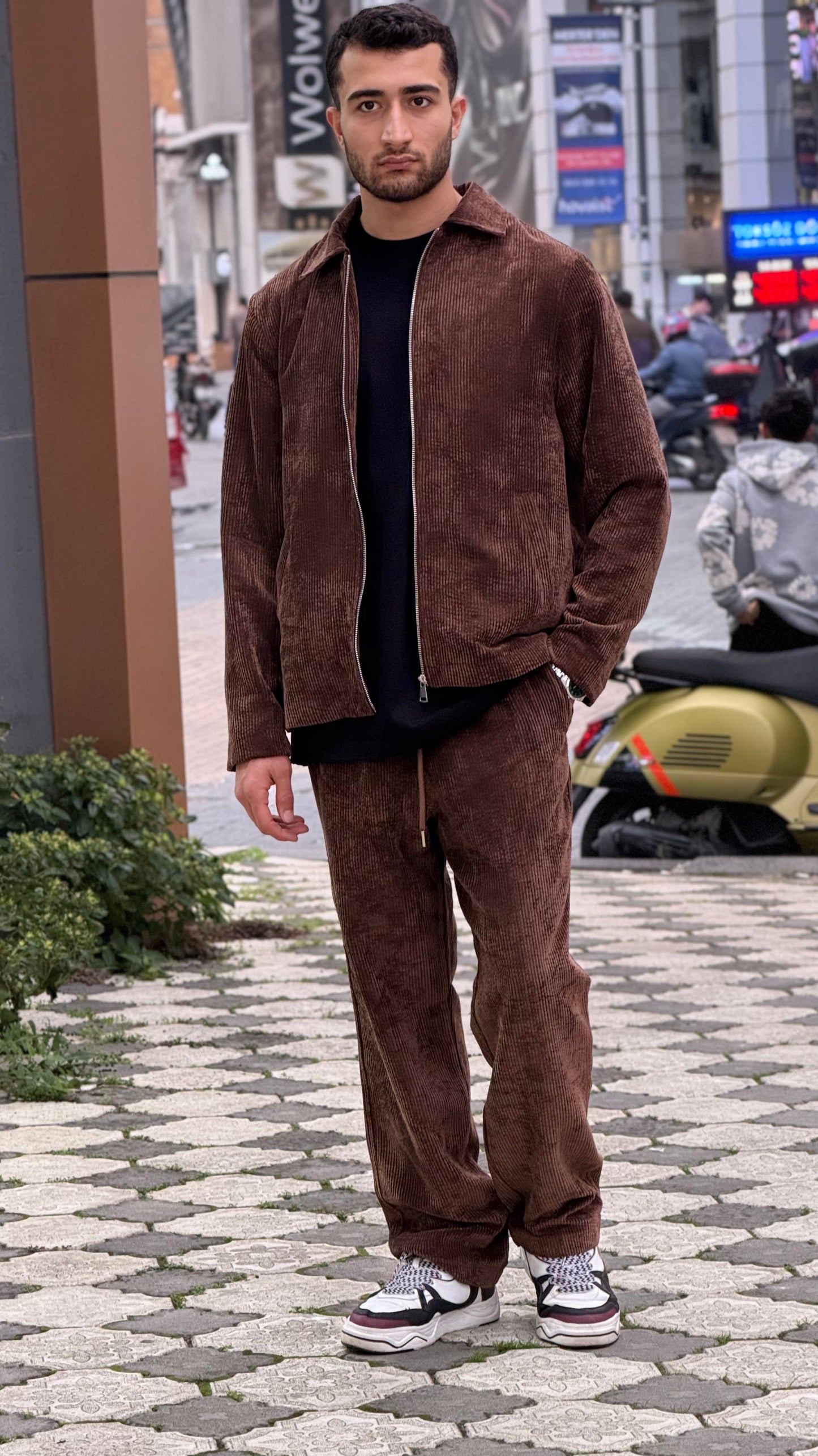 X-3002 Unisex Brown Velvet Tracksuit – Premium Zip-Up Jacket & Trousers Set