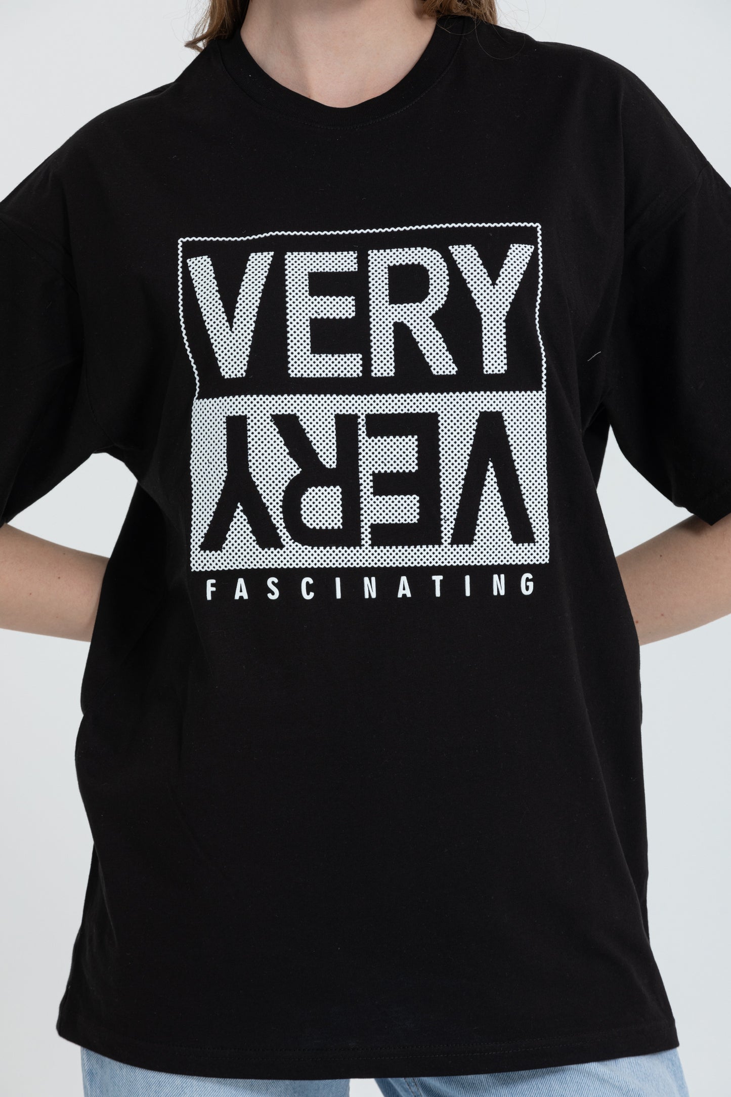 color:black