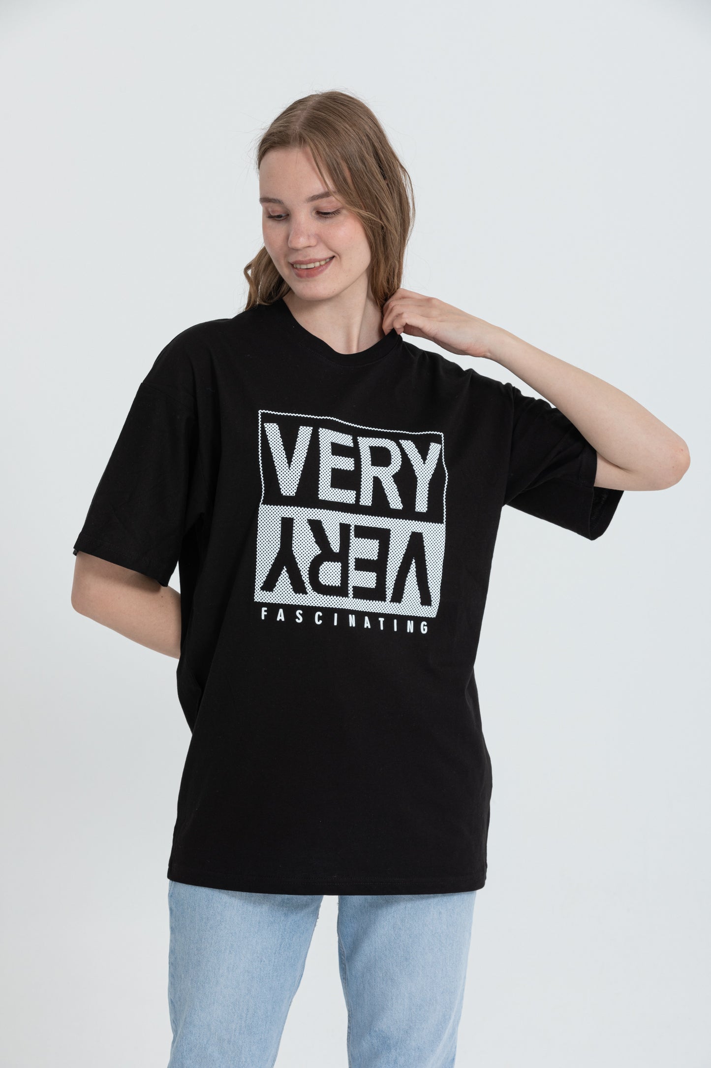 color:black