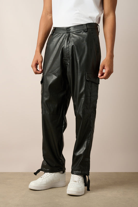 Men’s Black Split-Hem Vegan Leather Cargo Pants with Double Flap Pockets R-4341