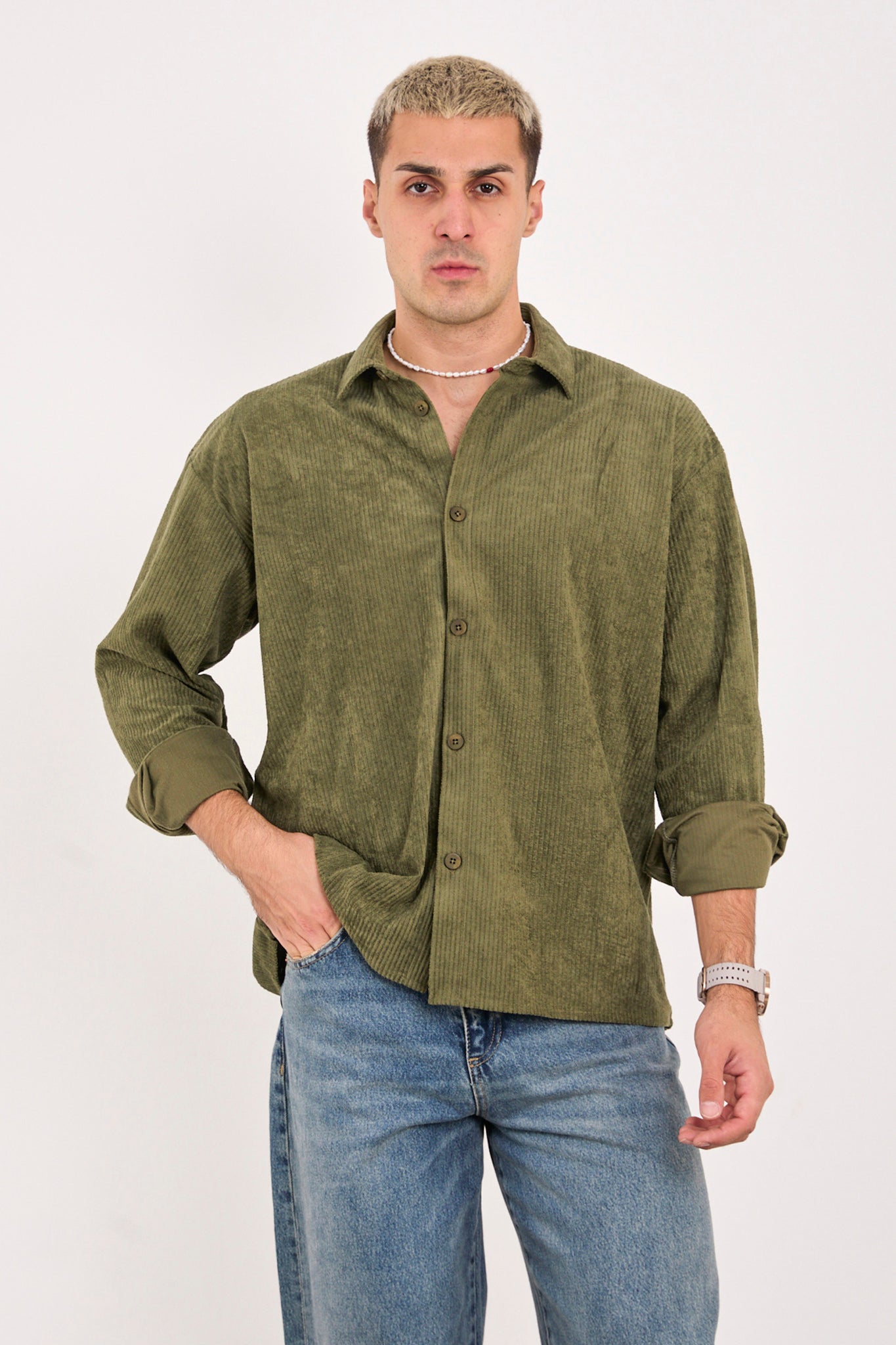 color:green