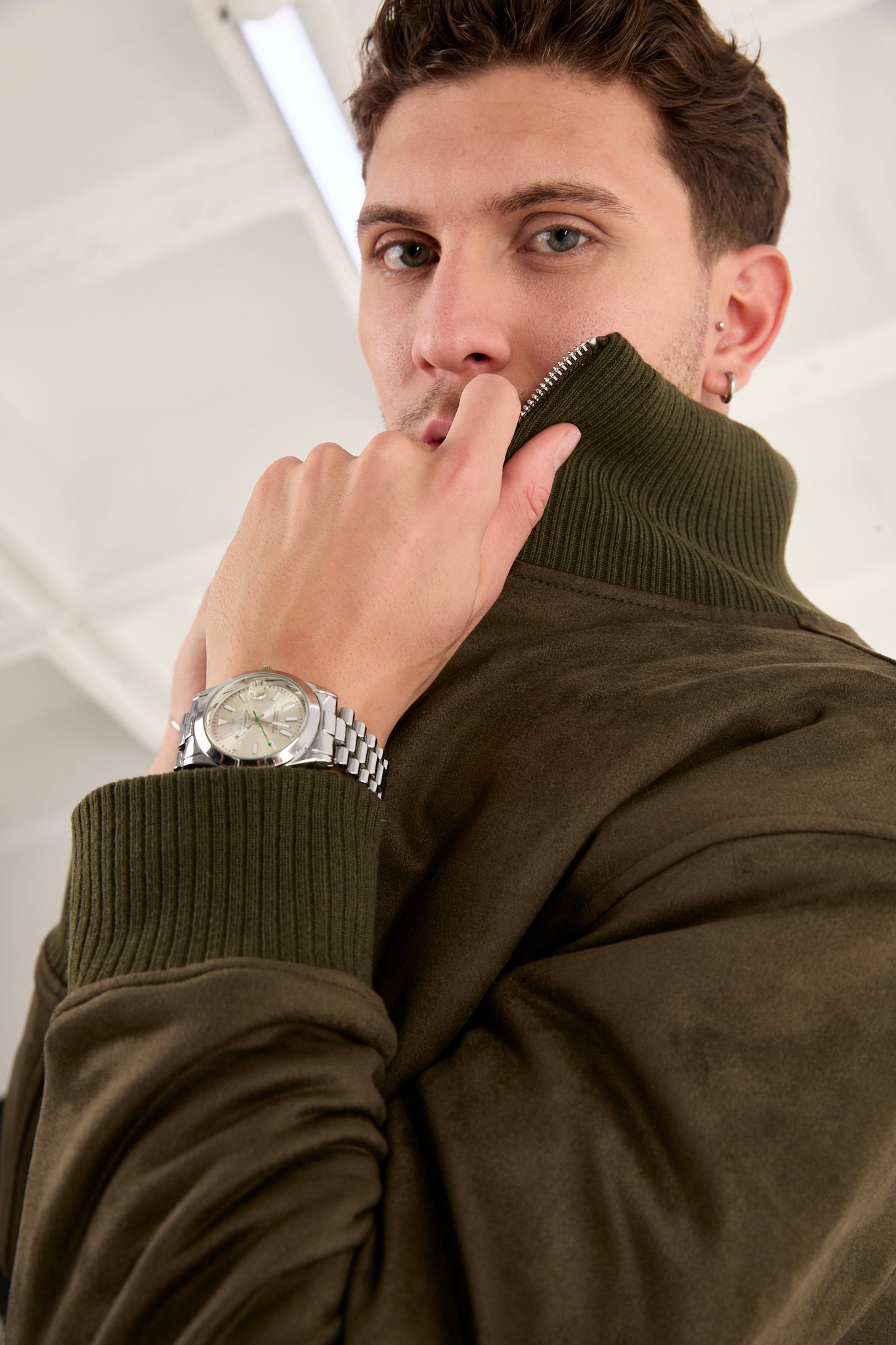 X-2021 Men’s Soft Suede Zip-Up Bomber Jacket – Olive Green