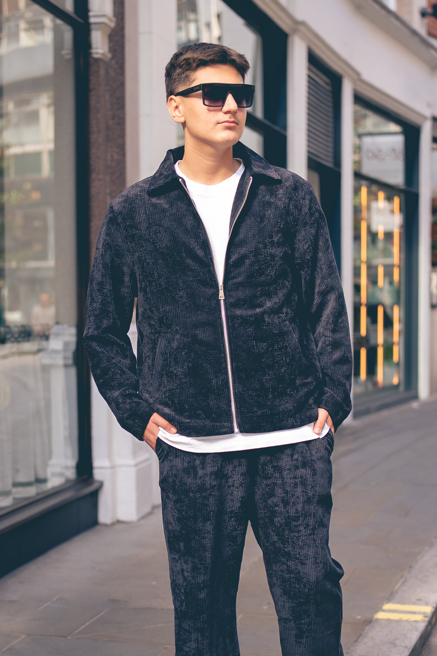 X-3002 Unisex Black Velvet Tracksuit – Premium Zip-Up Jacket & Trousers Set