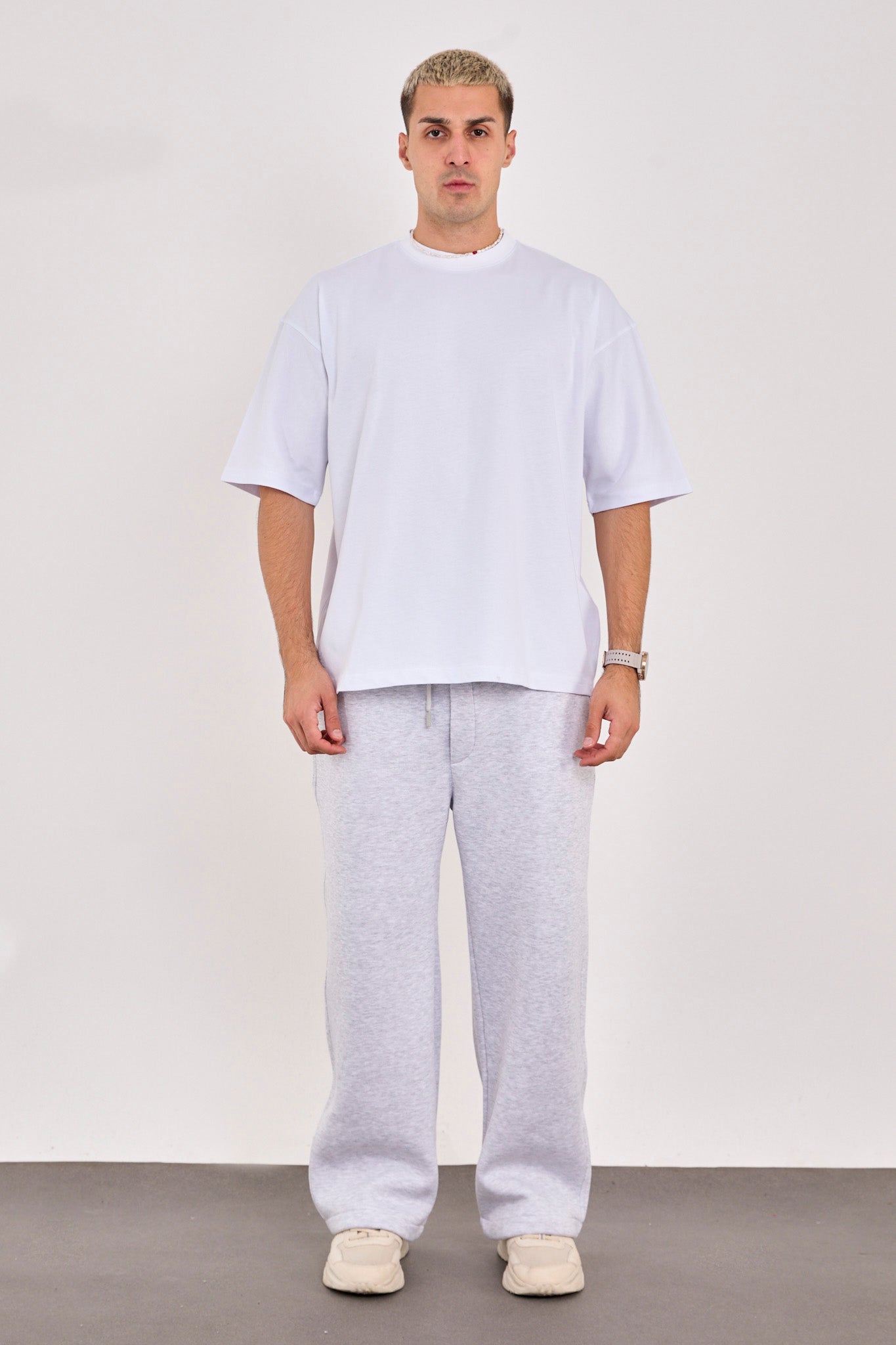 100% Cotton Oversized Boxy Fit T-Shirt – Premium Streetwear Essential