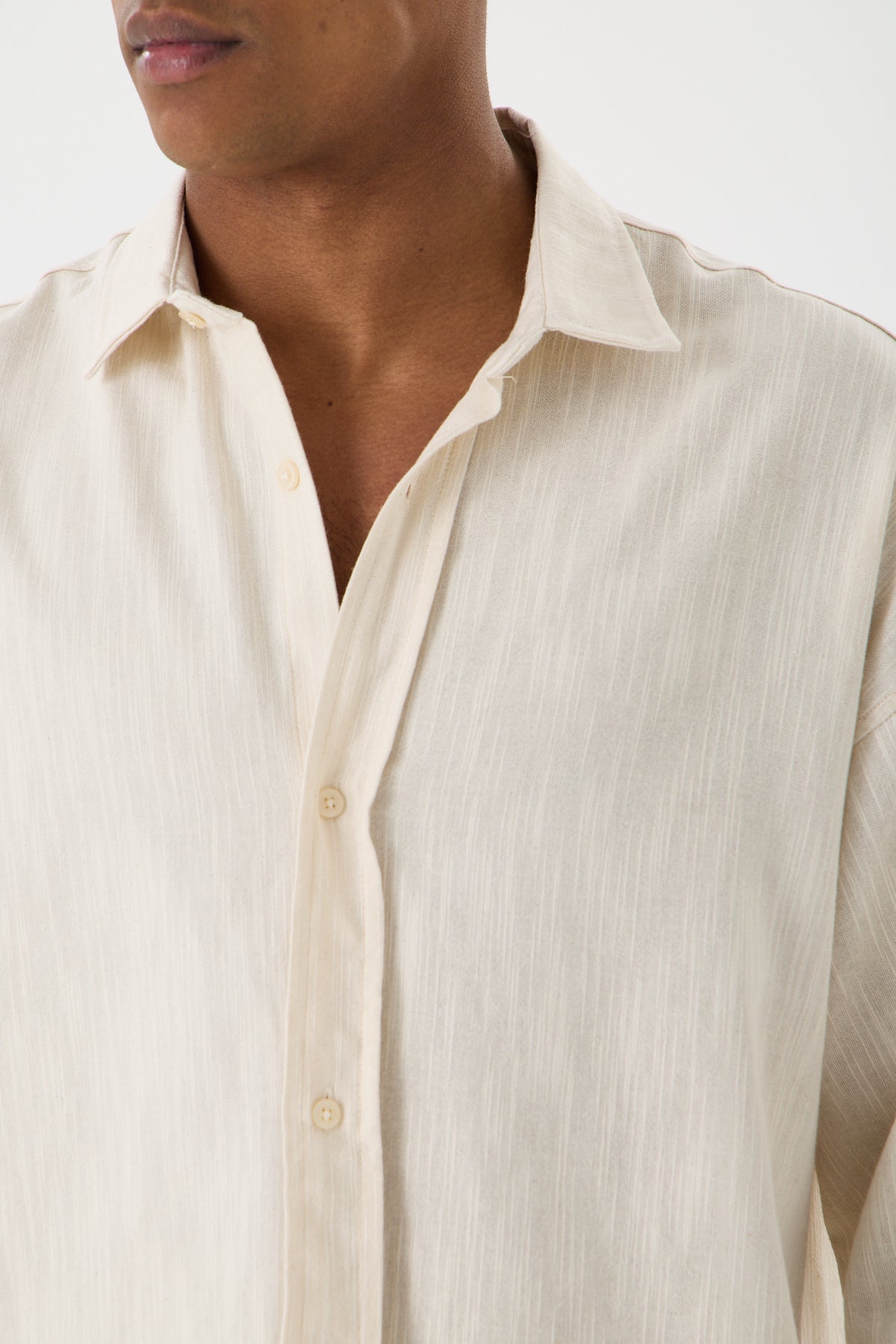 color:beige