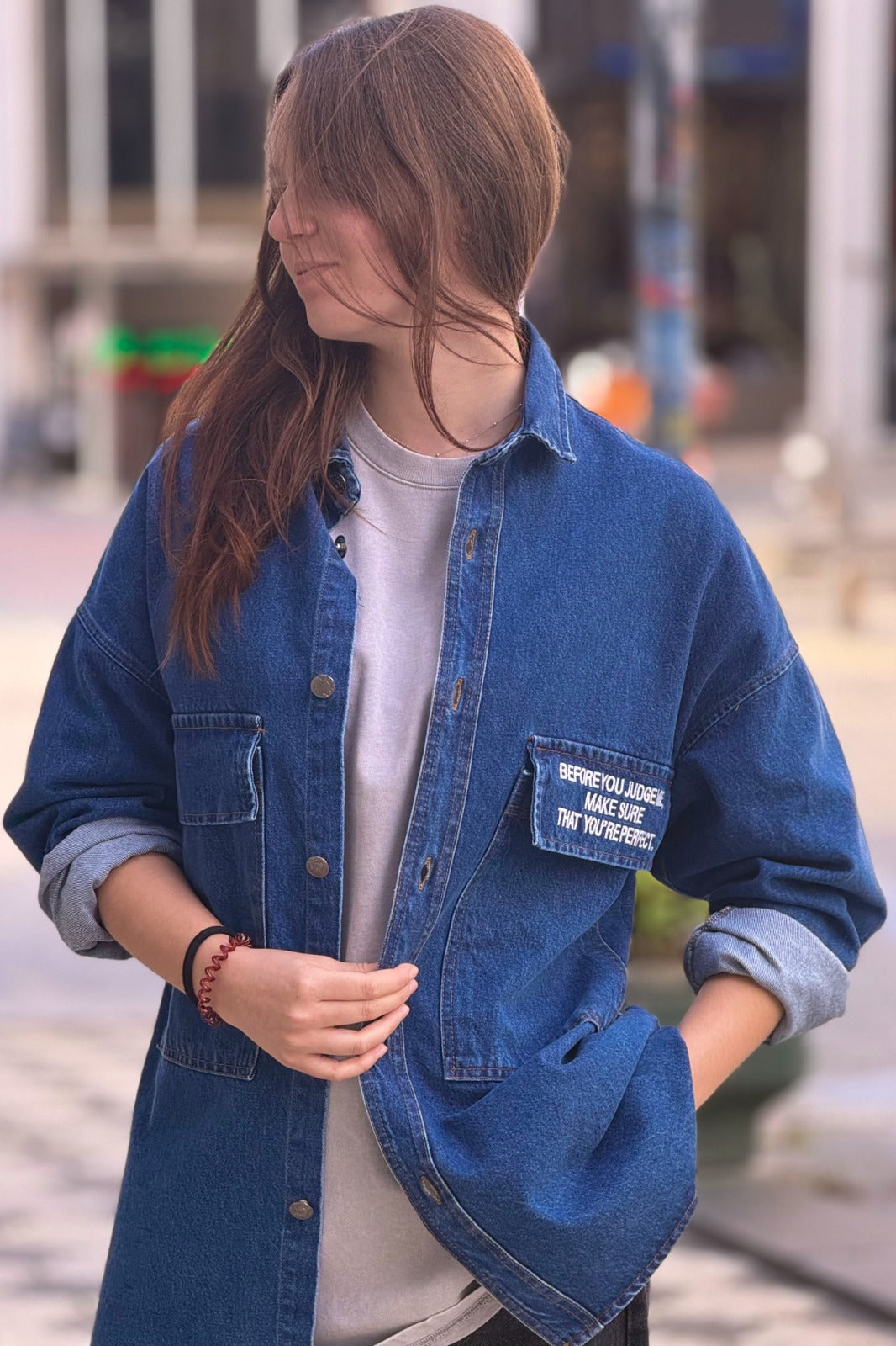color:blue