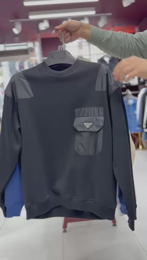 X-4006 Oversized Sweatshirt with Zipped Pocket – Black | 3-Thread Brushed Fleece