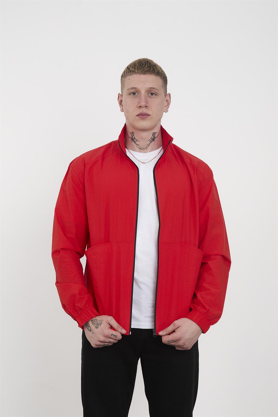 R-2446 Men’s Elastic Cuff Pocket Detail Parachute Windbreaker – Red