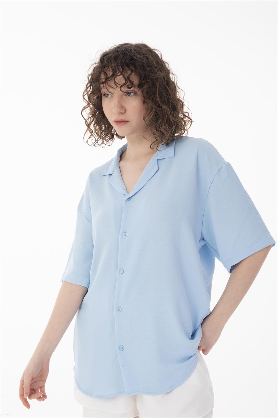 R-3737 R-3737 Unisex 100% Polyester Aerobin Shirt – Light Blue Short Sleeve with Relaxed Oversize Fit