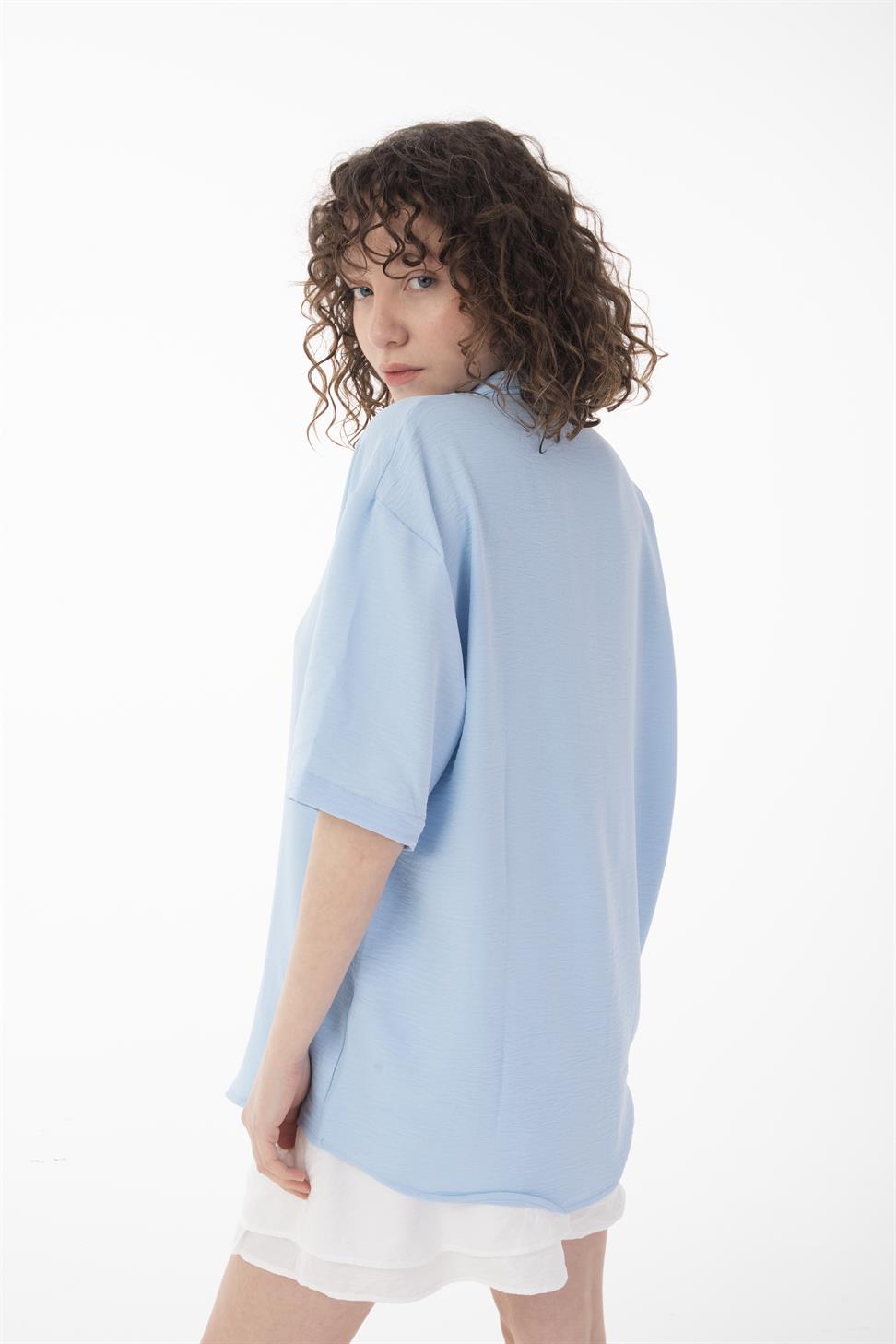 R-3737 R-3737 Unisex 100% Polyester Aerobin Shirt – Light Blue Short Sleeve with Relaxed Oversize Fit