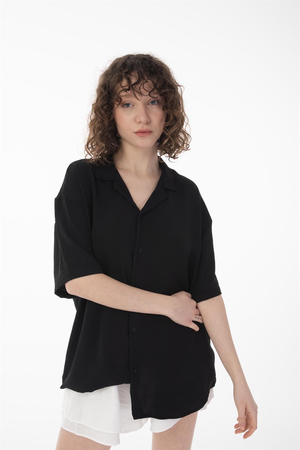 R-3737 R-3737 Unisex 100% Polyester Aerobin Shirt – Black Short Sleeve with Relaxed Oversize Fit