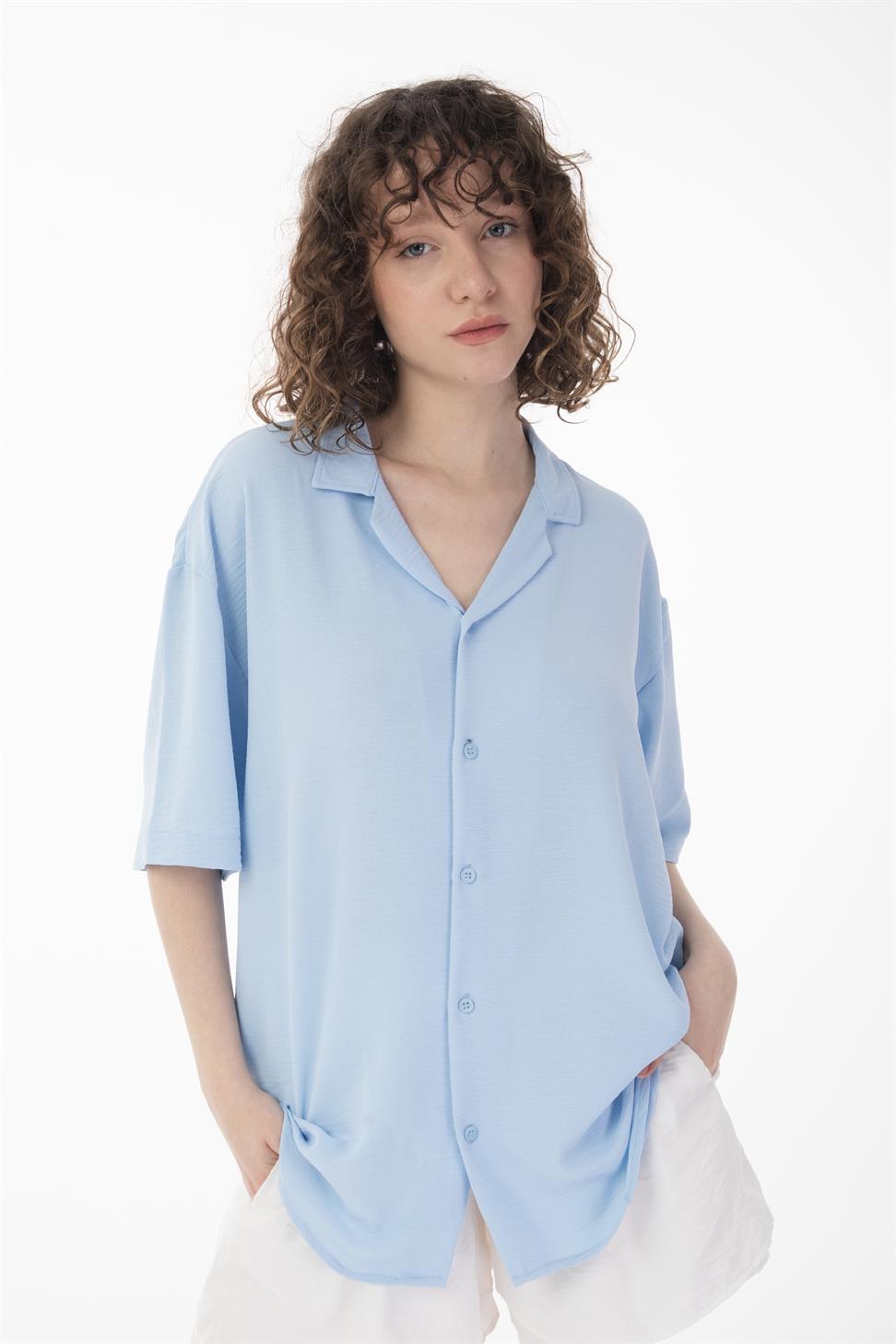 R-3737 R-3737 Unisex 100% Polyester Aerobin Shirt – Light Blue Short Sleeve with Relaxed Oversize Fit