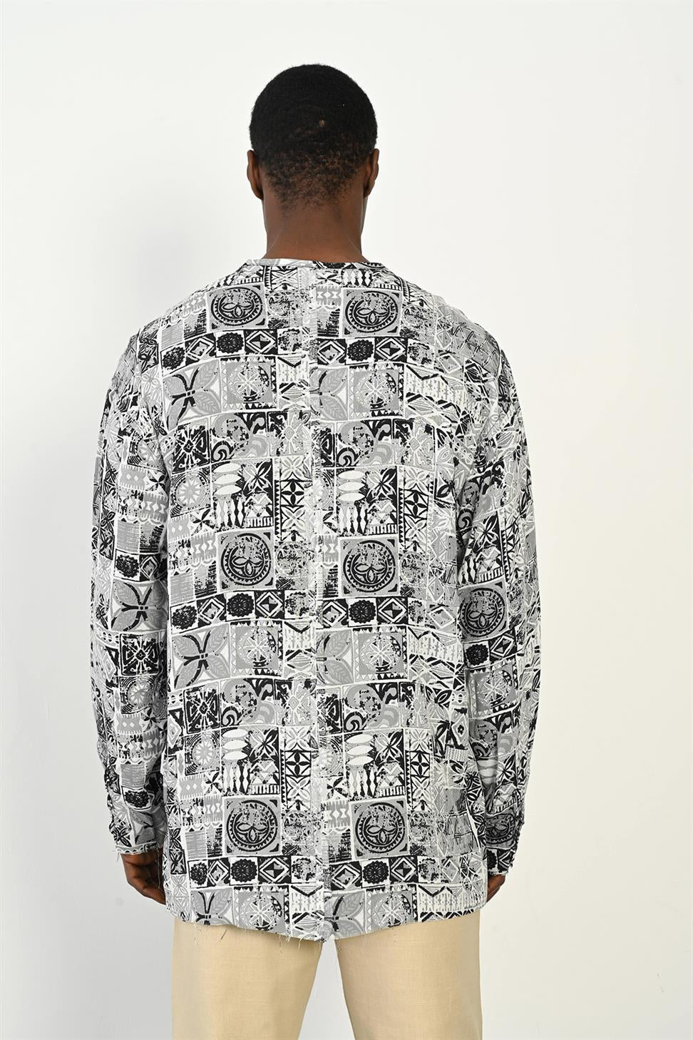 R-3976 Men’s Raw Stitch Detail Long Sleeve Digital Print Buttonless Shirt
