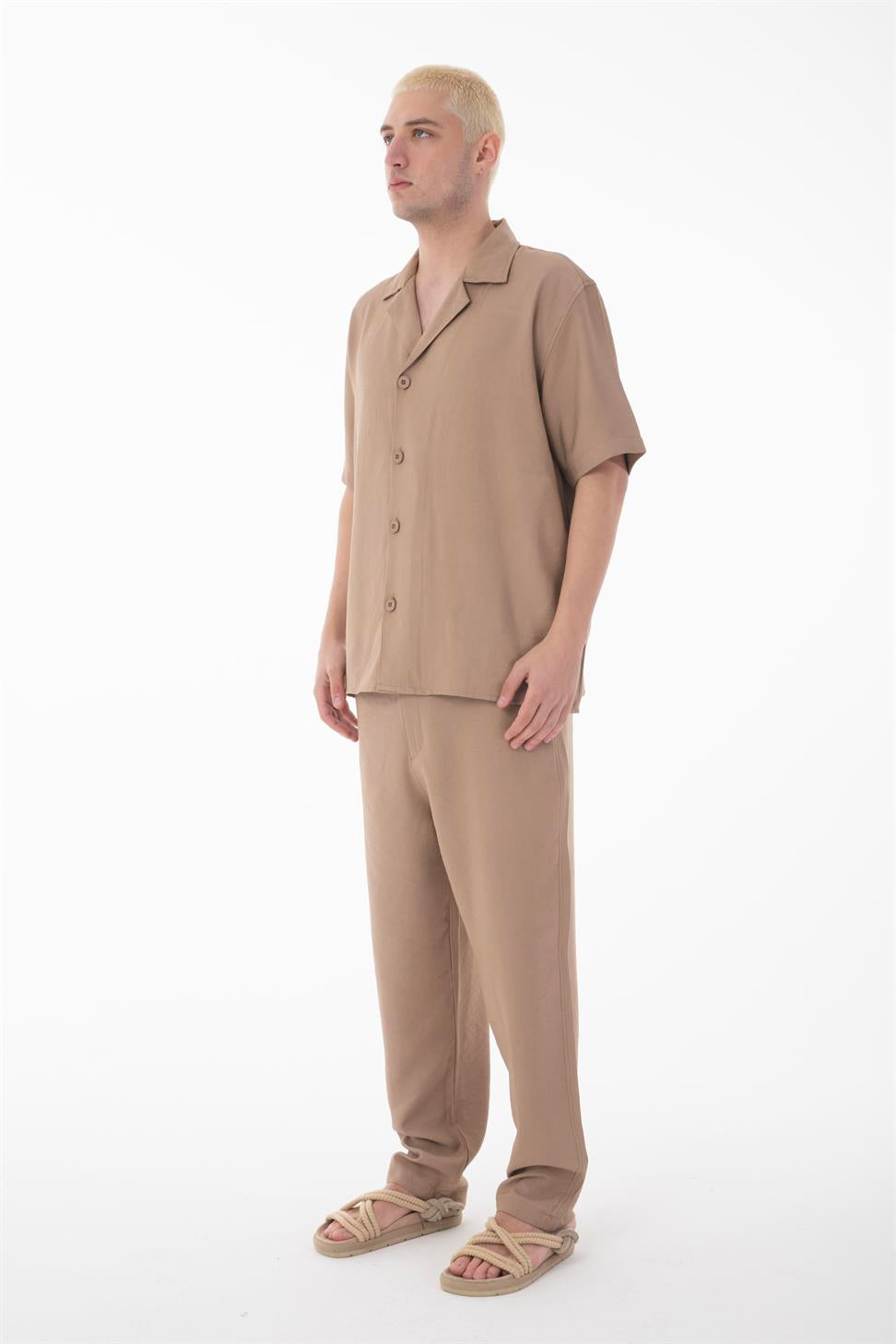 R-4422 R-4422 Men’s Short Sleeve Shirt & Zip-Up Trousers Set – Viscose Blend, Beige Two-Piece Outfit