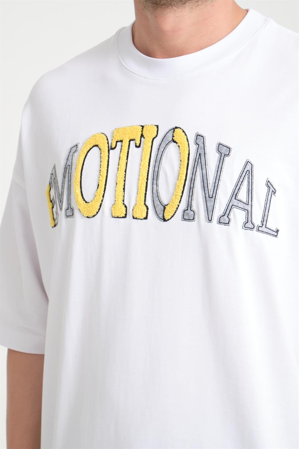 R-5786 Emotional Embroidered Oversize Suprem T-Shirt – White | 100% Cotton