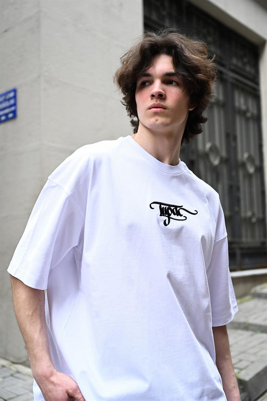 R-5804 Tupac Embroidered Suprem T-Shirt