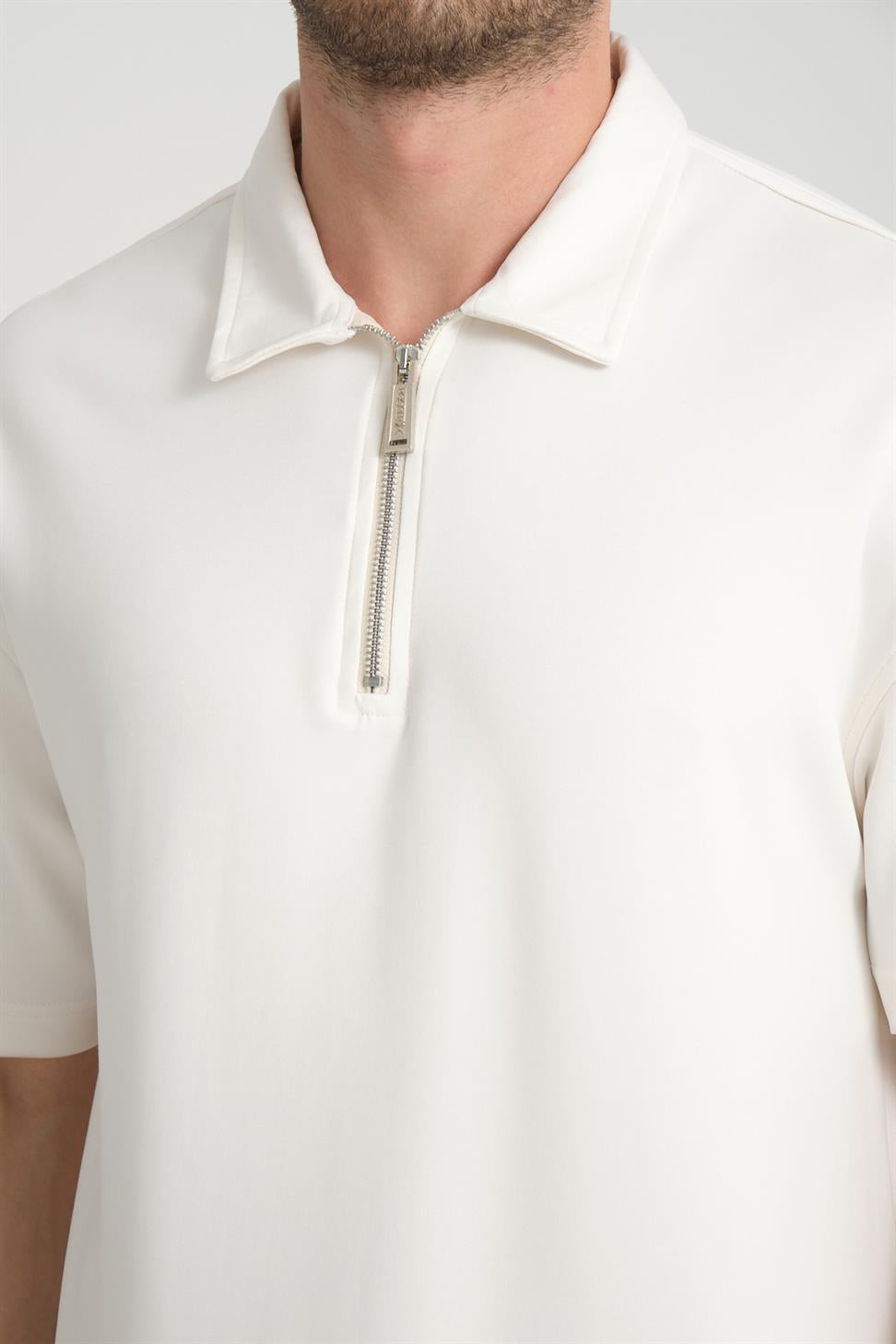 R-5812 Half-Placket Zipper Detail Scuba T-Shirt